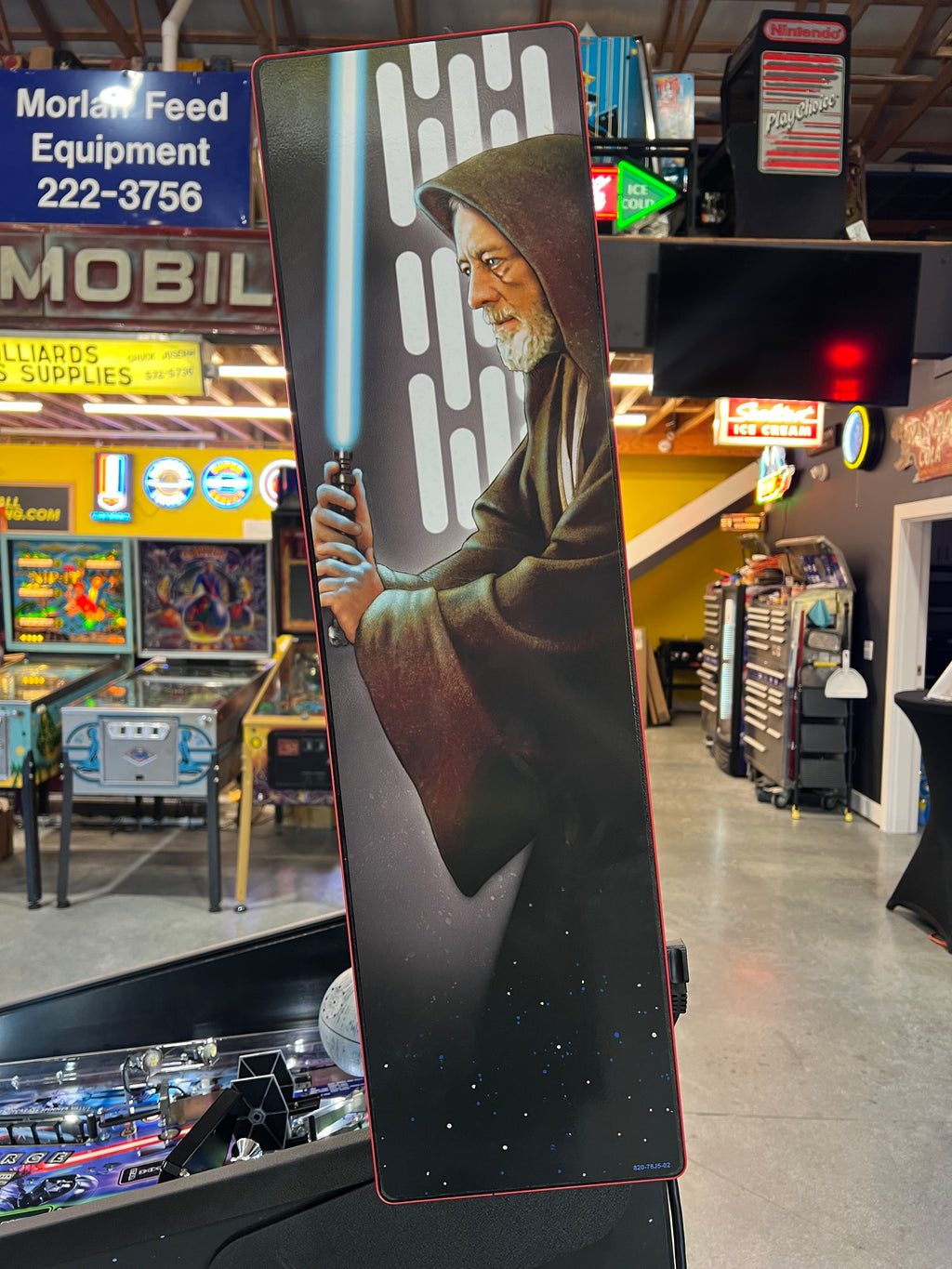 STAR WARS PRO - 2017 Stern Pinball Machine - WORKS 100% - Like Brand New - Less than 300 Plays!!!
