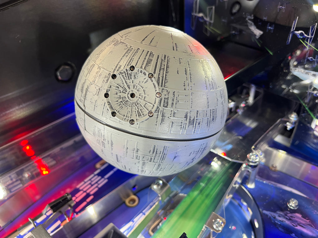 STAR WARS PRO - 2017 Stern Pinball Machine - WORKS 100% - Like Brand New - Less than 300 Plays!!!
