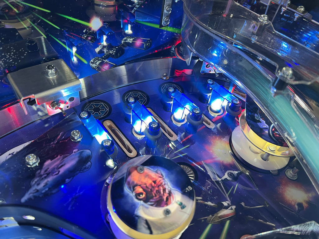 STAR WARS PRO - 2017 Stern Pinball Machine - WORKS 100% - Like Brand New - Less than 300 Plays!!!