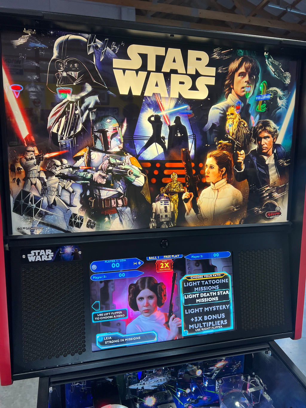 STAR WARS PRO - 2017 Stern Pinball Machine - WORKS 100% - Like Brand New - Less than 300 Plays!!!