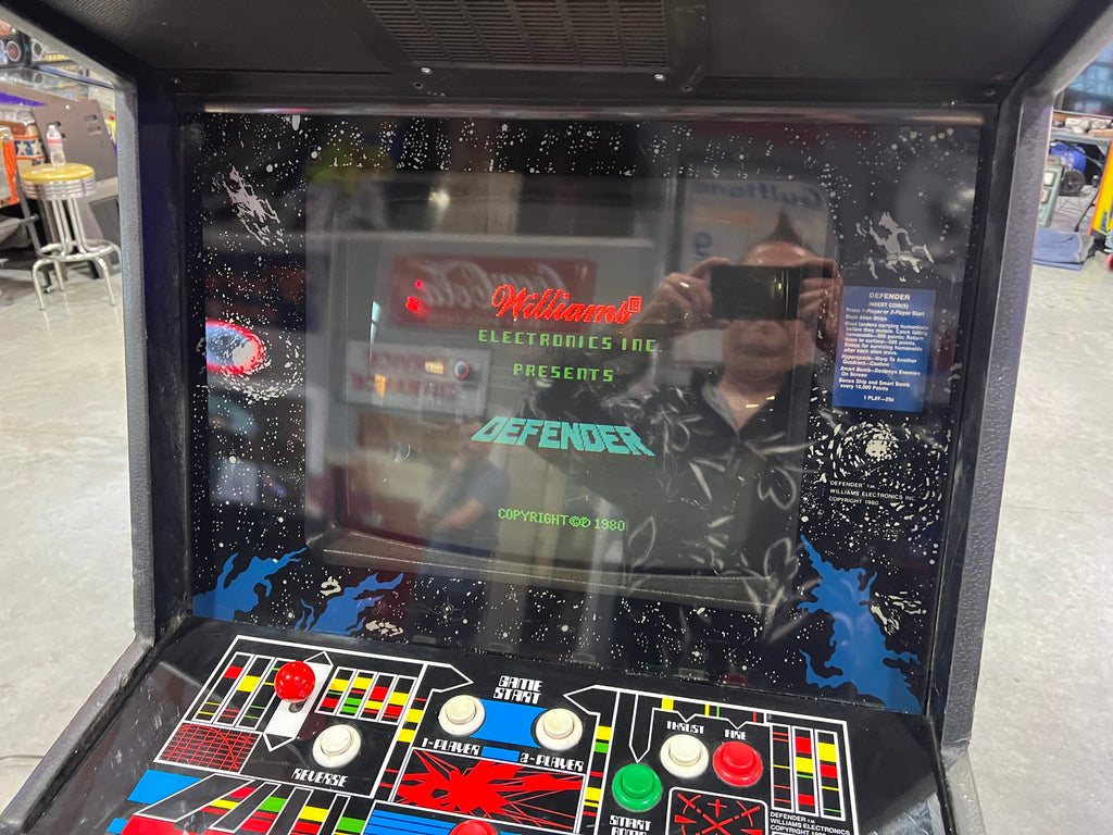 DEFENDER - Williams Arcade Game - Works 100% - The ORIGINAL Classic You Know And LOVE!!!