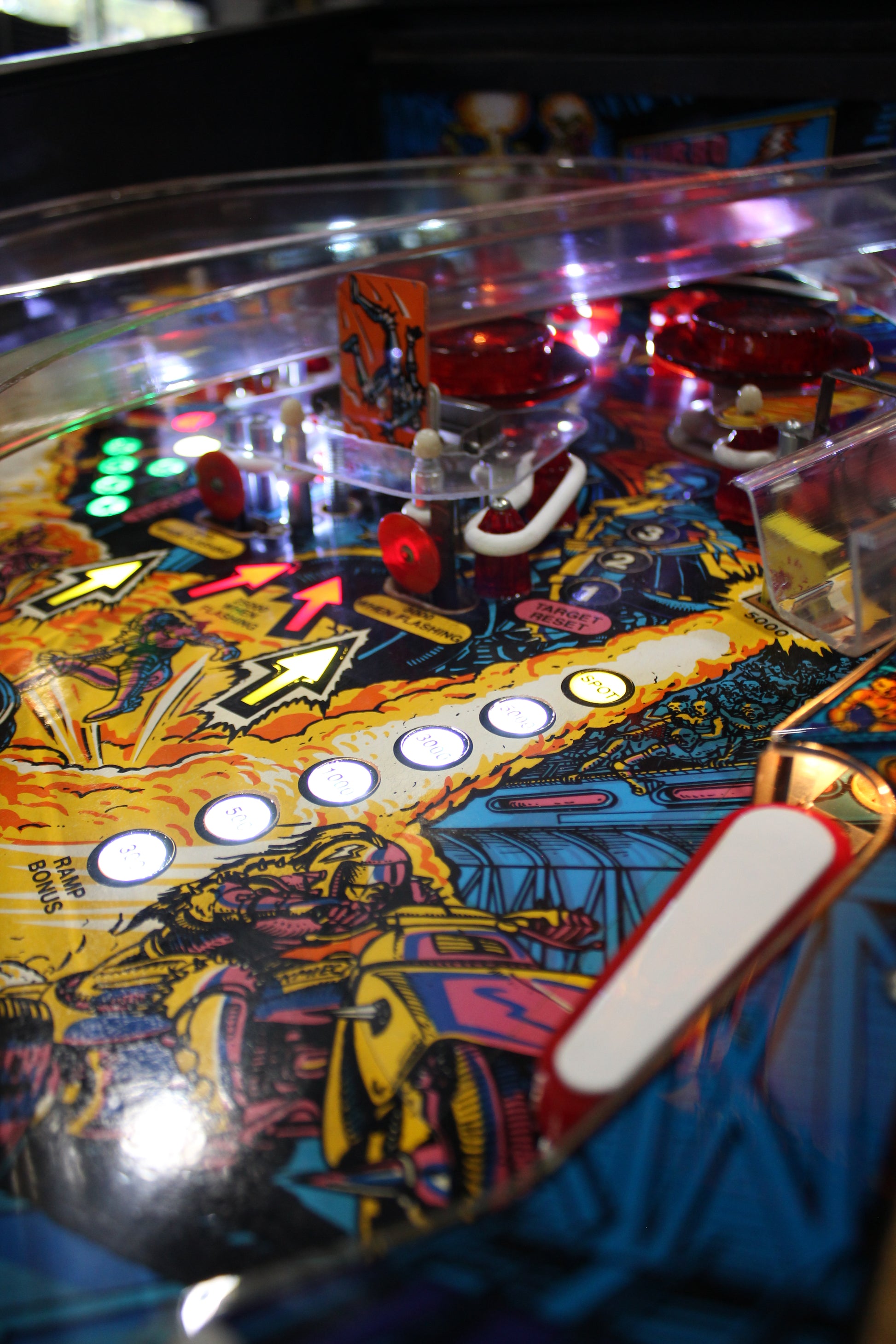 MOTORDOME - 1986 Bally Pinball Machine - WORKS 100% - Very Nice Example