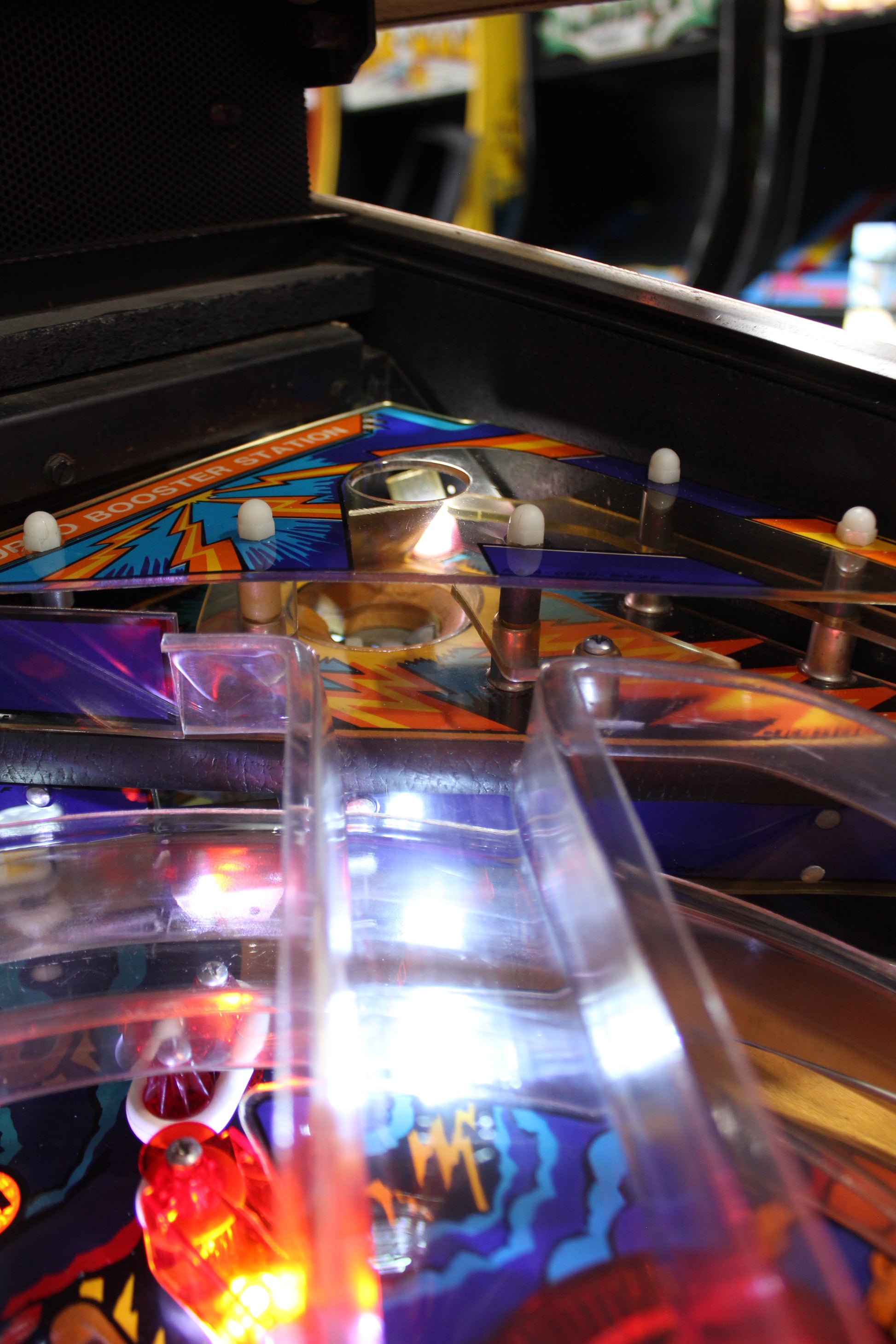 MOTORDOME - 1986 Bally Pinball Machine - WORKS 100% - Very Nice Example