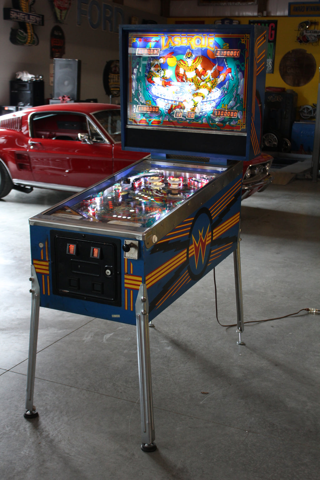 LASER CUE - 1984 Williams Pinball Machine - WORKS 100% - SUPER Nice Game