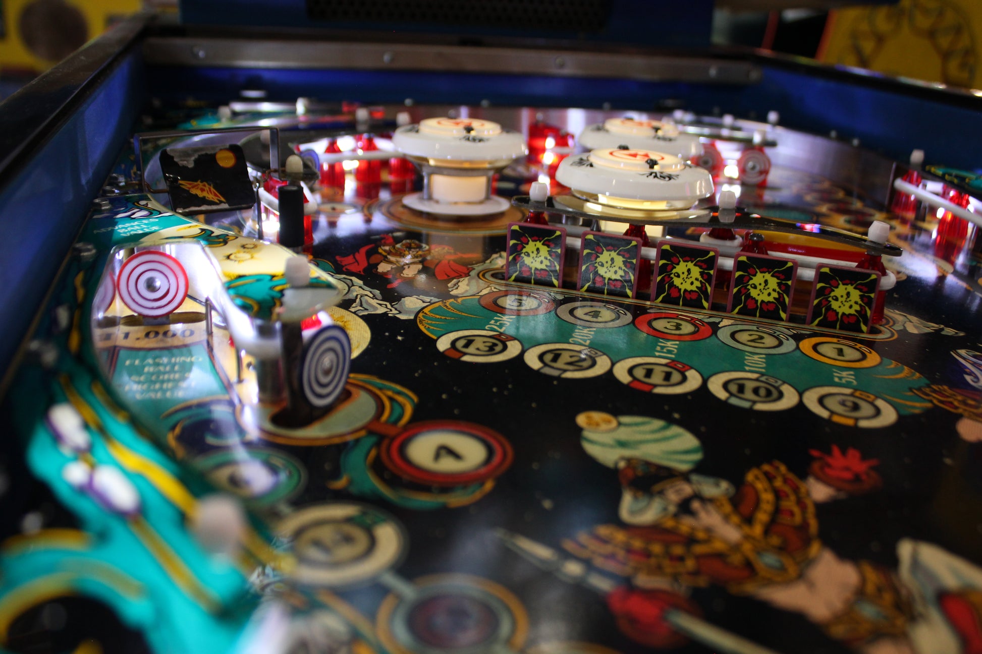 LASER CUE - 1984 Williams Pinball Machine - WORKS 100% - SUPER Nice Game