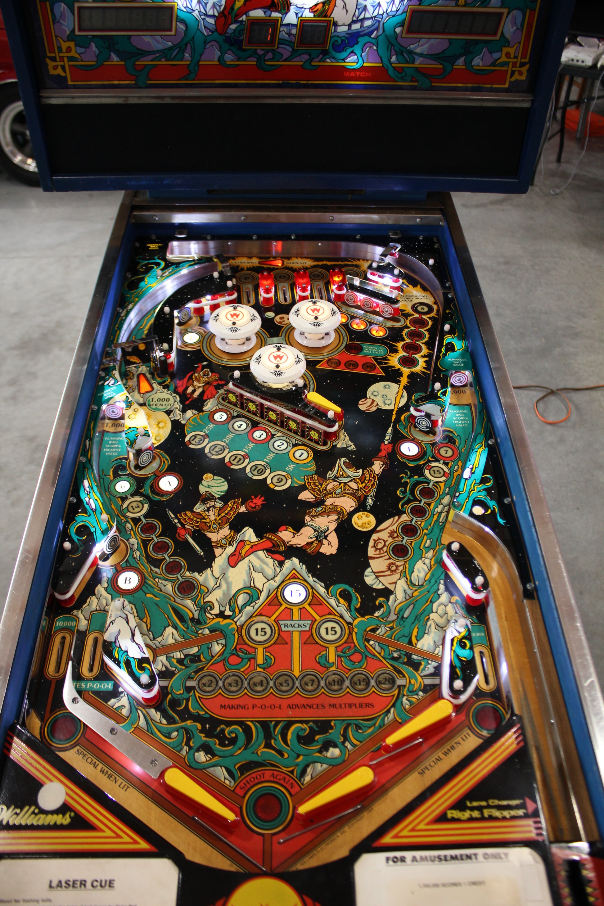 LASER CUE - 1984 Williams Pinball Machine - WORKS 100% - SUPER Nice Game