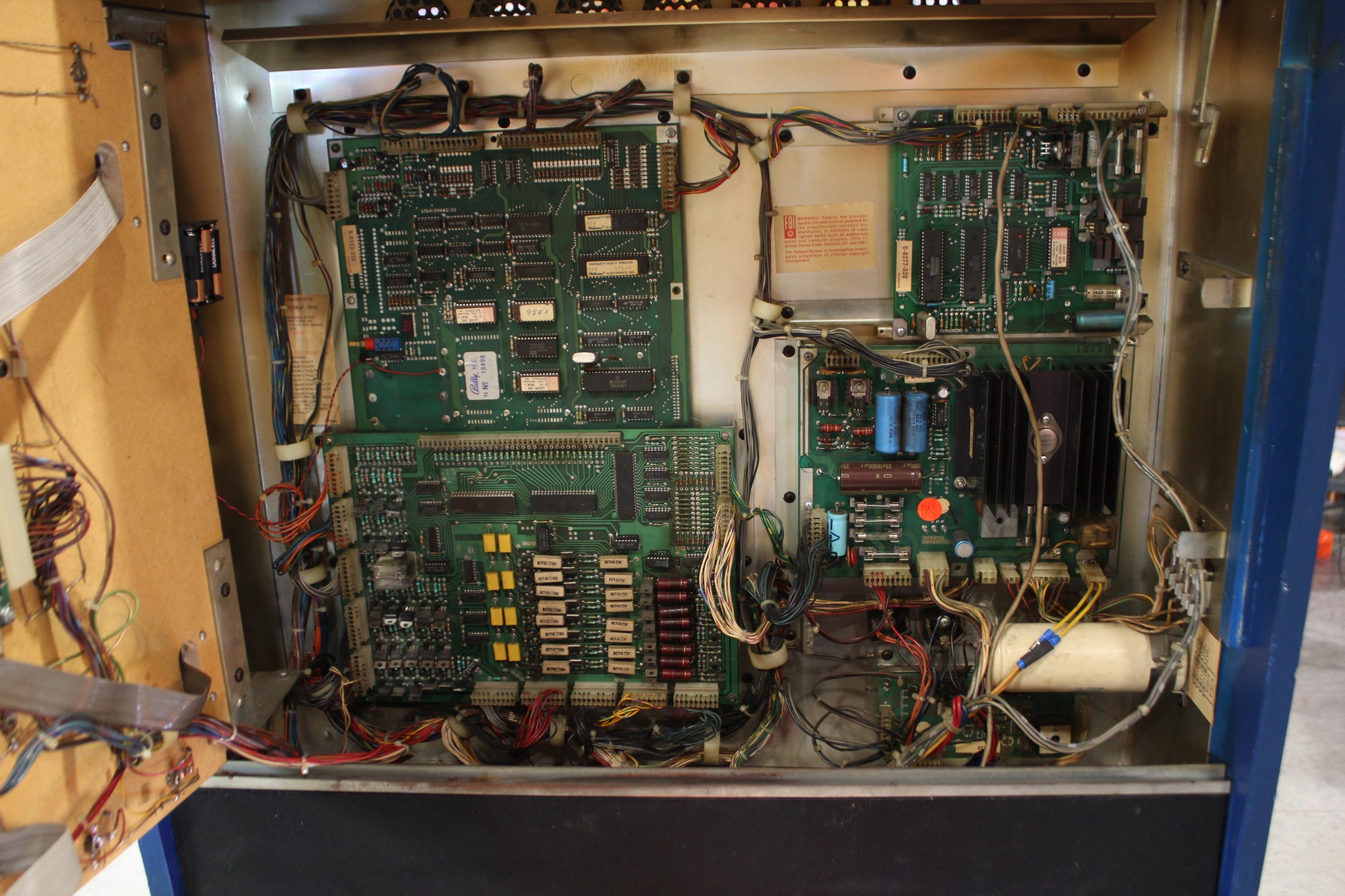 LASER CUE - 1984 Williams Pinball Machine - WORKS 100% - SUPER Nice Game