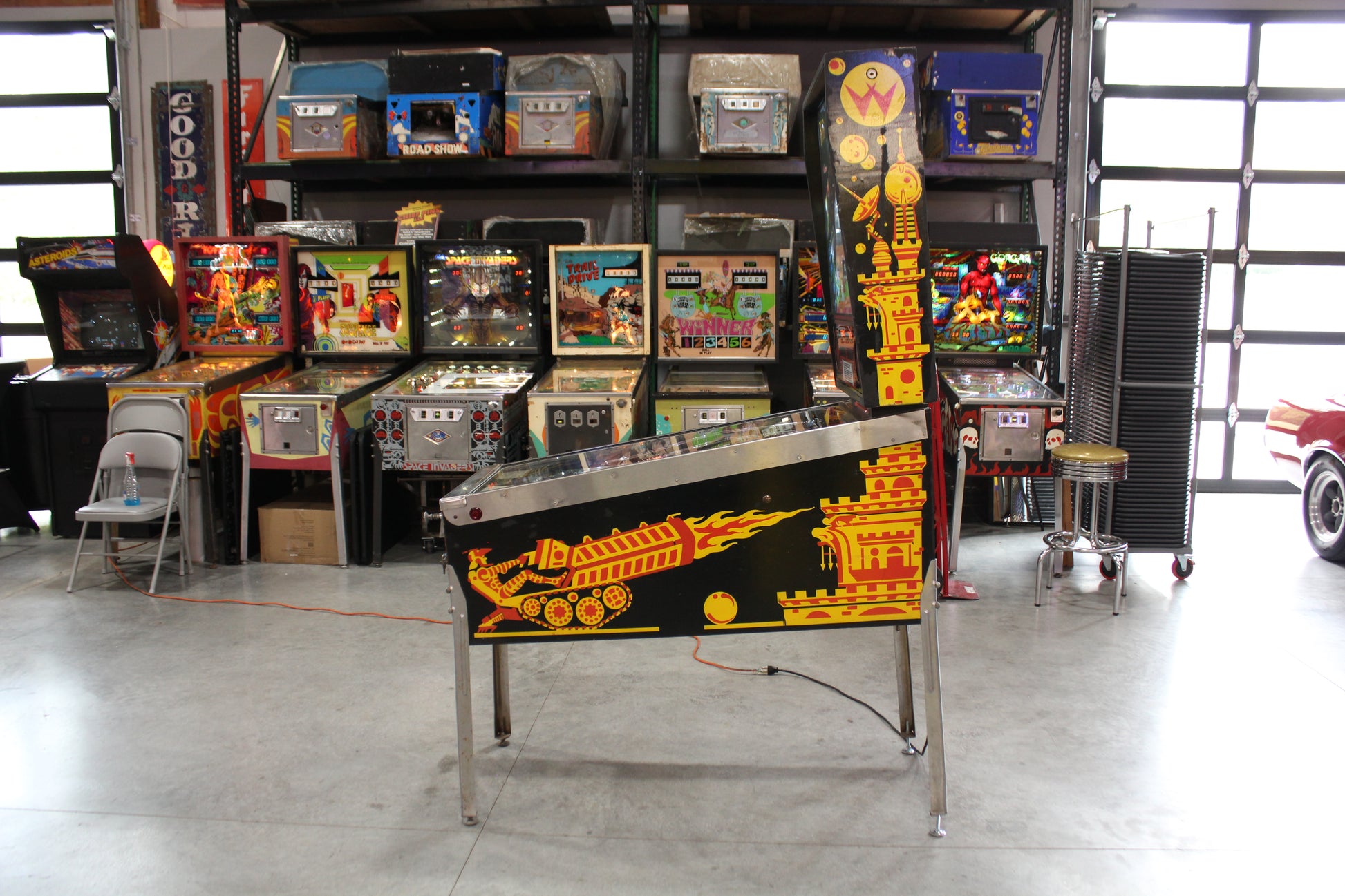 BIG GUNS - 1987 Williams Pinball Machine - WORKS 100% - Really Nice Game - Great Features