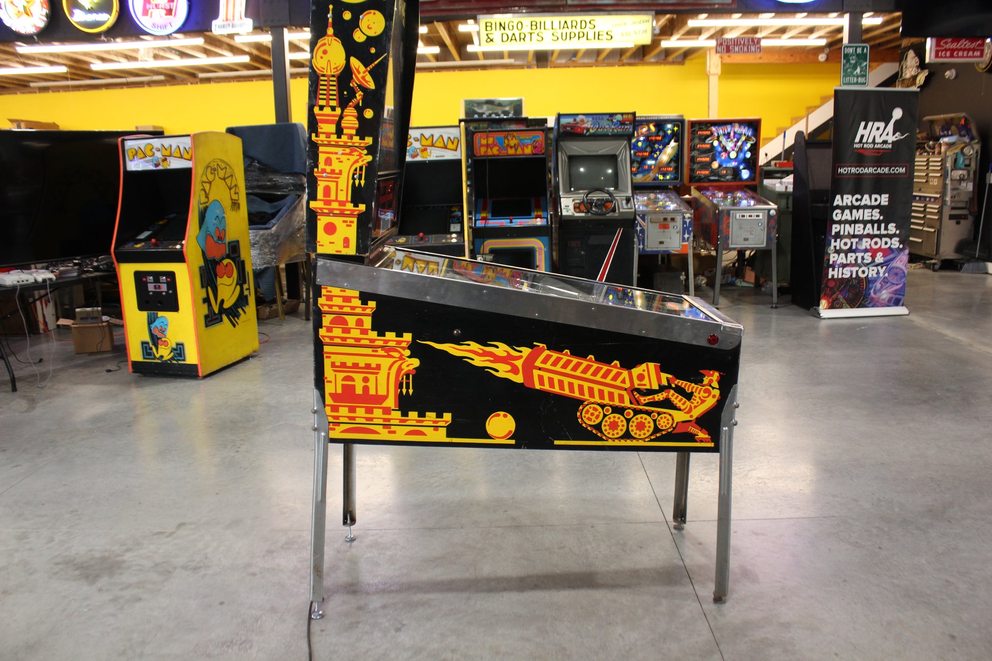 BIG GUNS - 1987 Williams Pinball Machine - WORKS 100% - Really Nice Game - Great Features