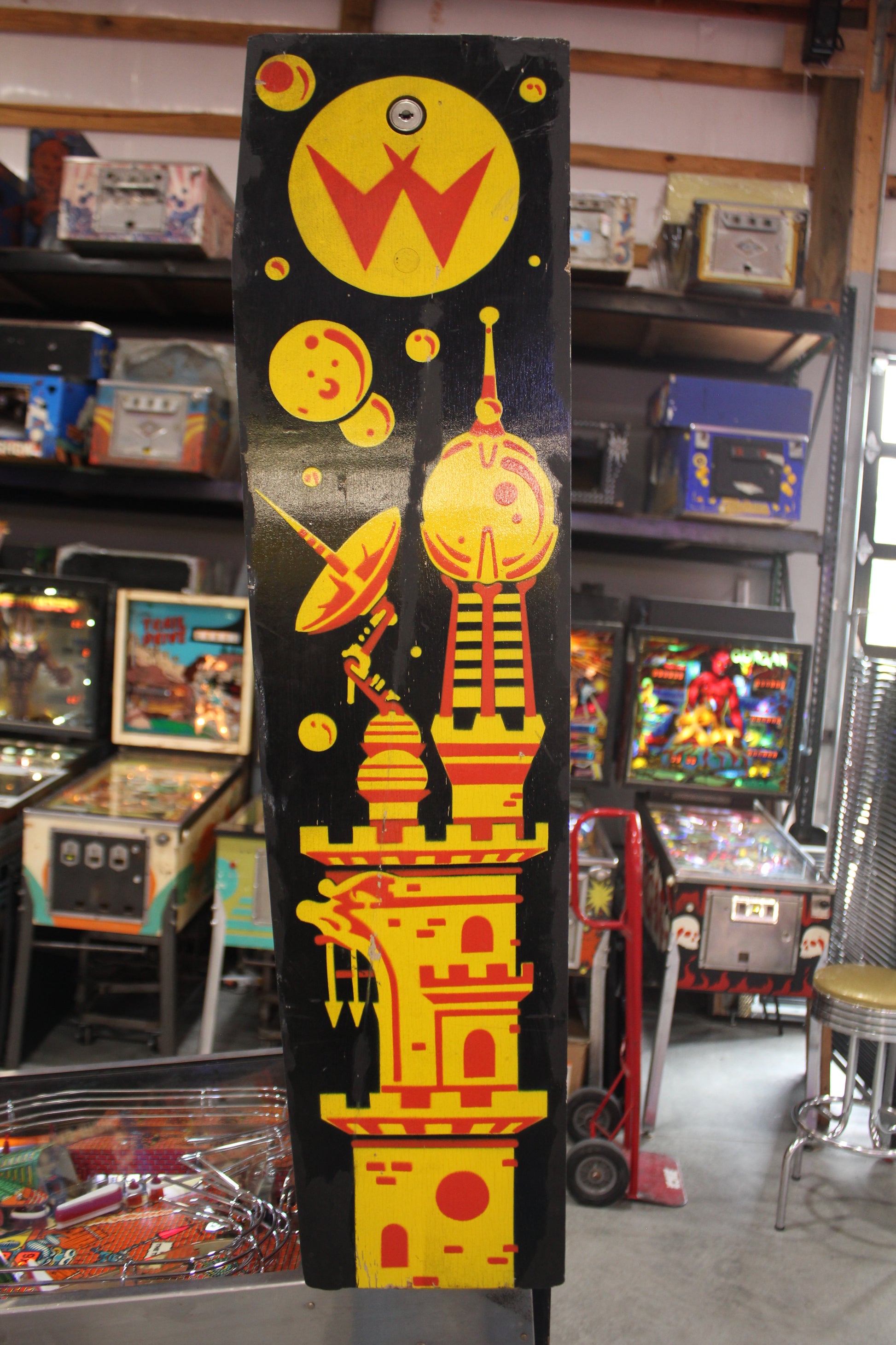 BIG GUNS - 1987 Williams Pinball Machine - WORKS 100% - Really Nice Game - Great Features
