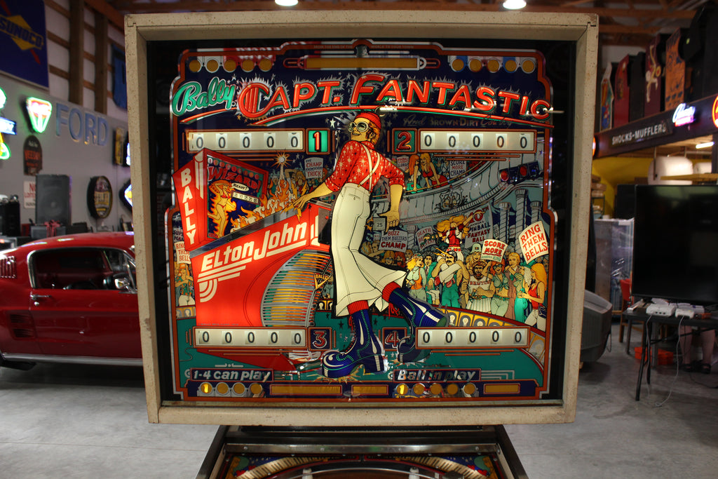 CAPTAIN FANTASTIC - Elton John - 1976 Williams Pinball Machine - WORKS 100% - Nice EM Electromechanical Game
