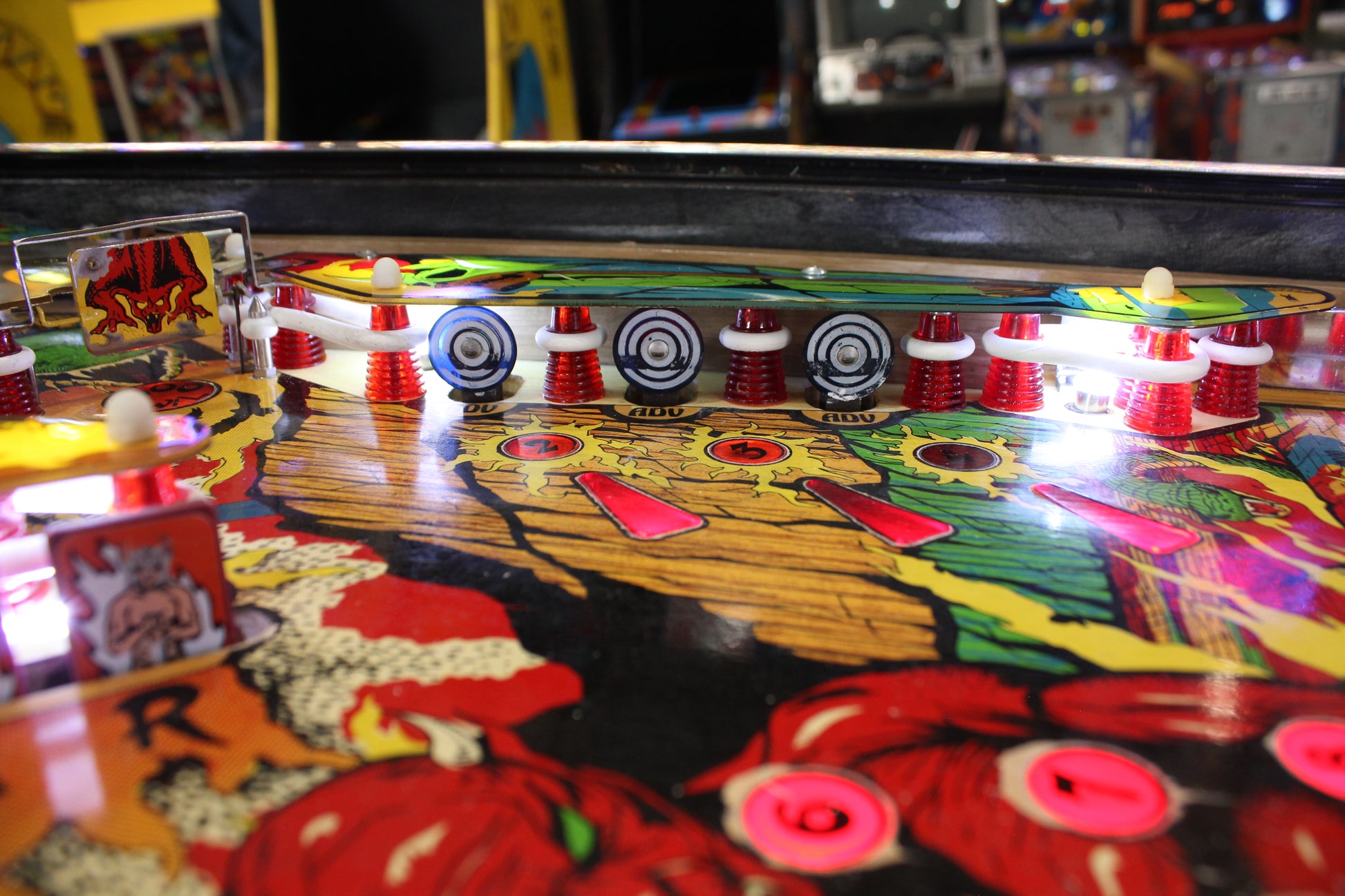 GORGAR - 1979 Williams Pinball Machine - WORKS 100% - First Talking Game!
