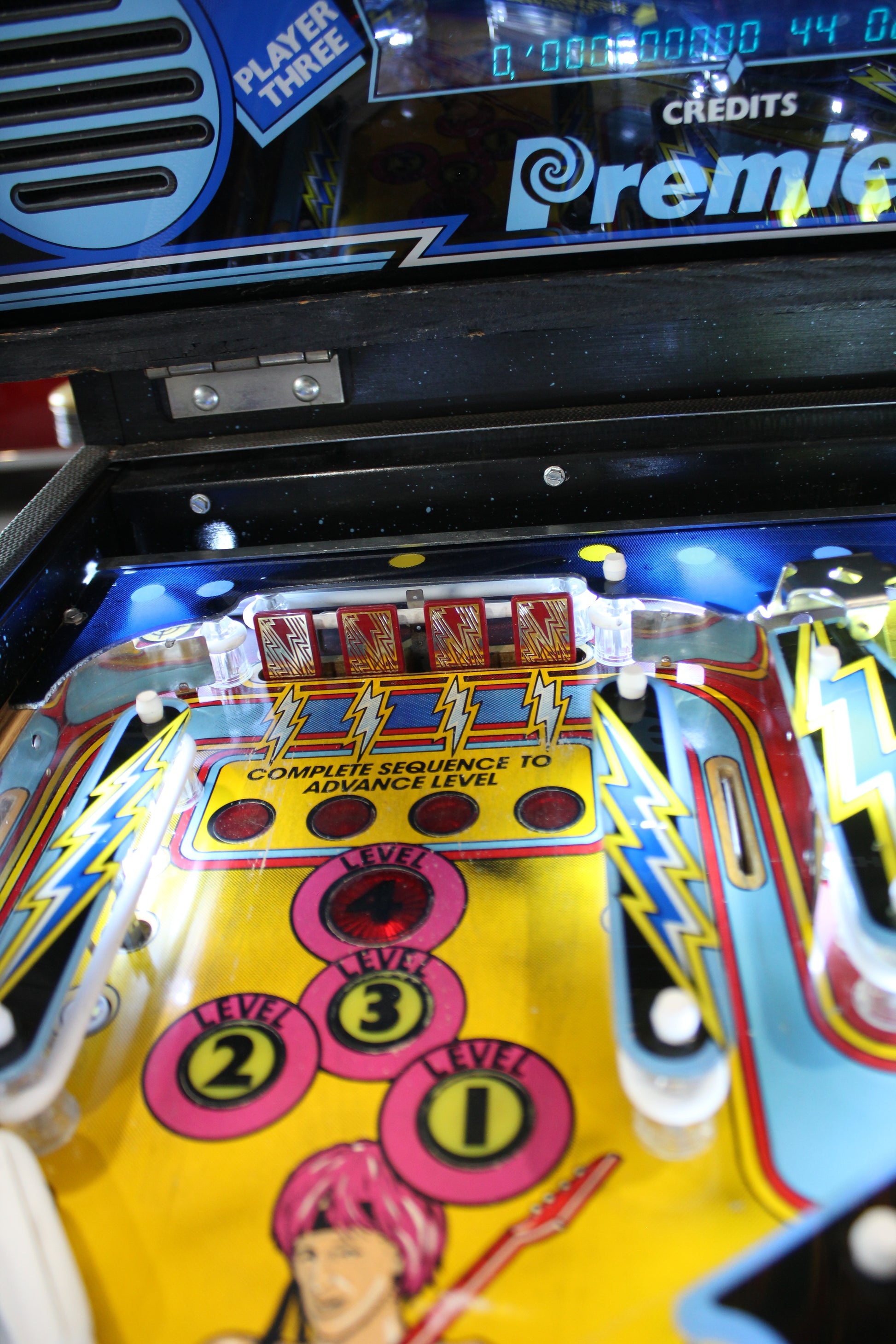 ROCK - 1985 Gottlieb Pinball Machine - WORKS 100% - Nice Game ROCK-N-ROLL Theme