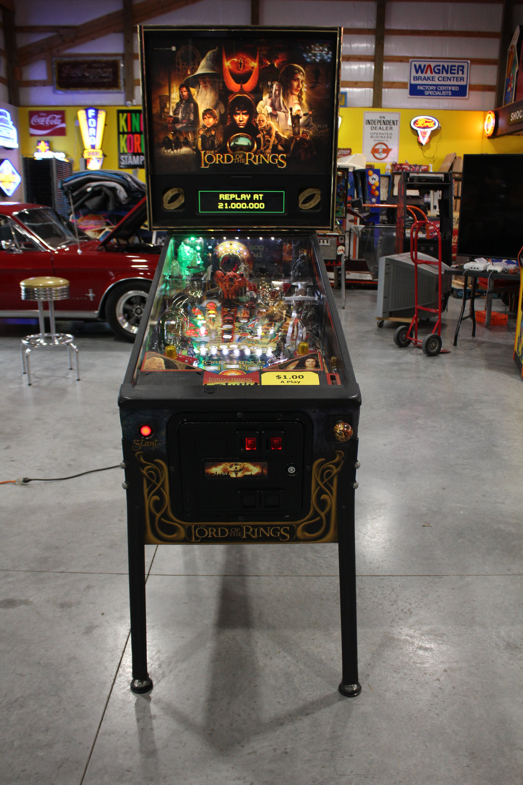 LORD OF THE RINGS - 2003 Stern Pinball Machine - VERY NICE GAME - BRASS RAMPS & WIREFORMS ADDED - Several Mods