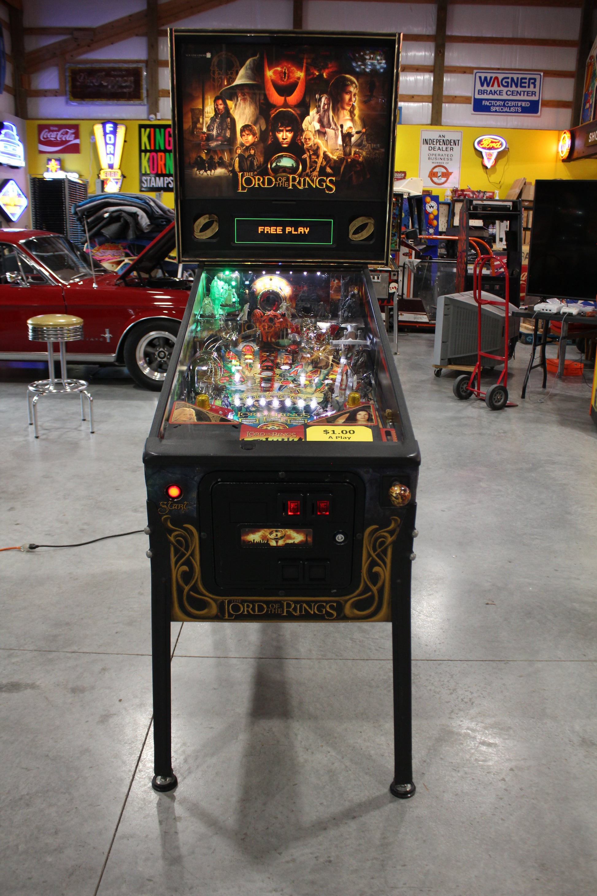 LORD OF THE RINGS - 2003 Stern Pinball Machine - VERY NICE GAME - BRASS RAMPS & WIREFORMS ADDED - Several Mods
