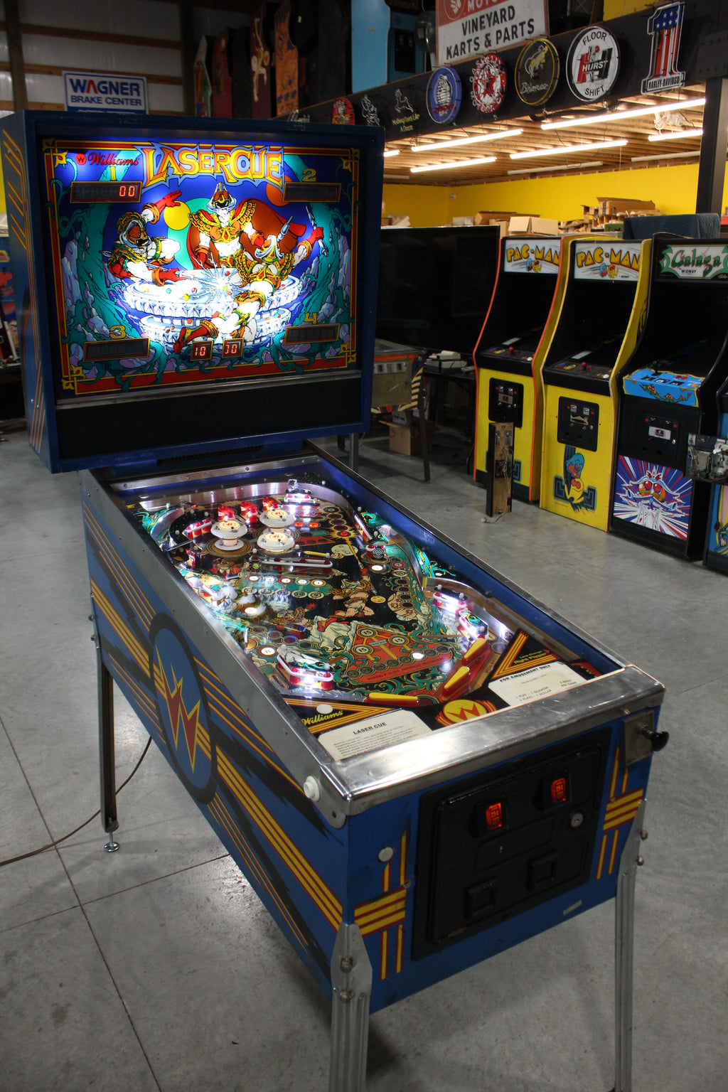LASER CUE - 1984 Williams Pinball Machine - WORKS 100% - SUPER Nice Game