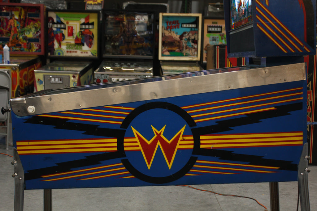 LASER CUE - 1984 Williams Pinball Machine - WORKS 100% - SUPER Nice Game