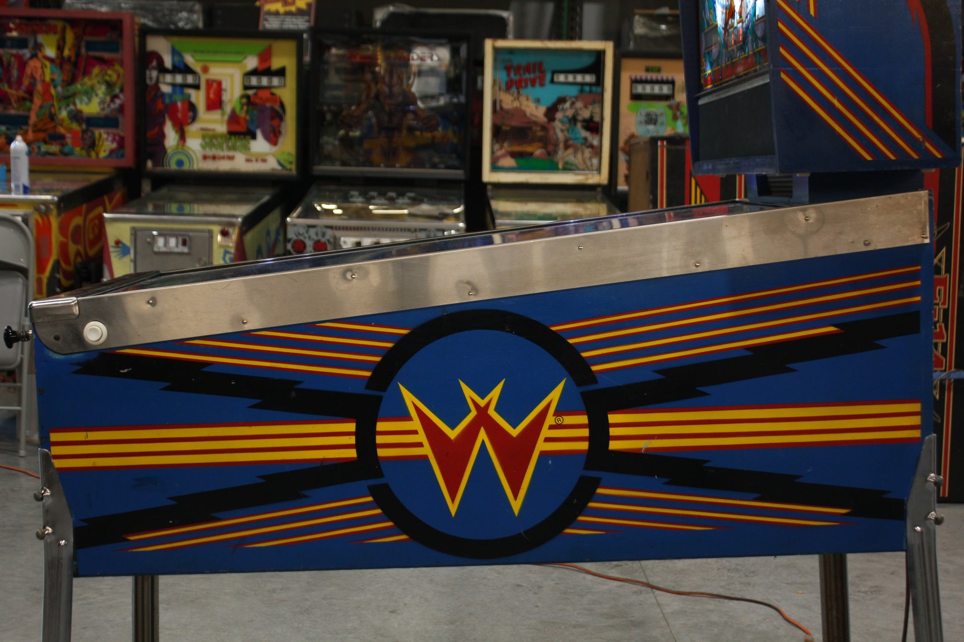 LASER CUE - 1984 Williams Pinball Machine - WORKS 100% - SUPER Nice Game