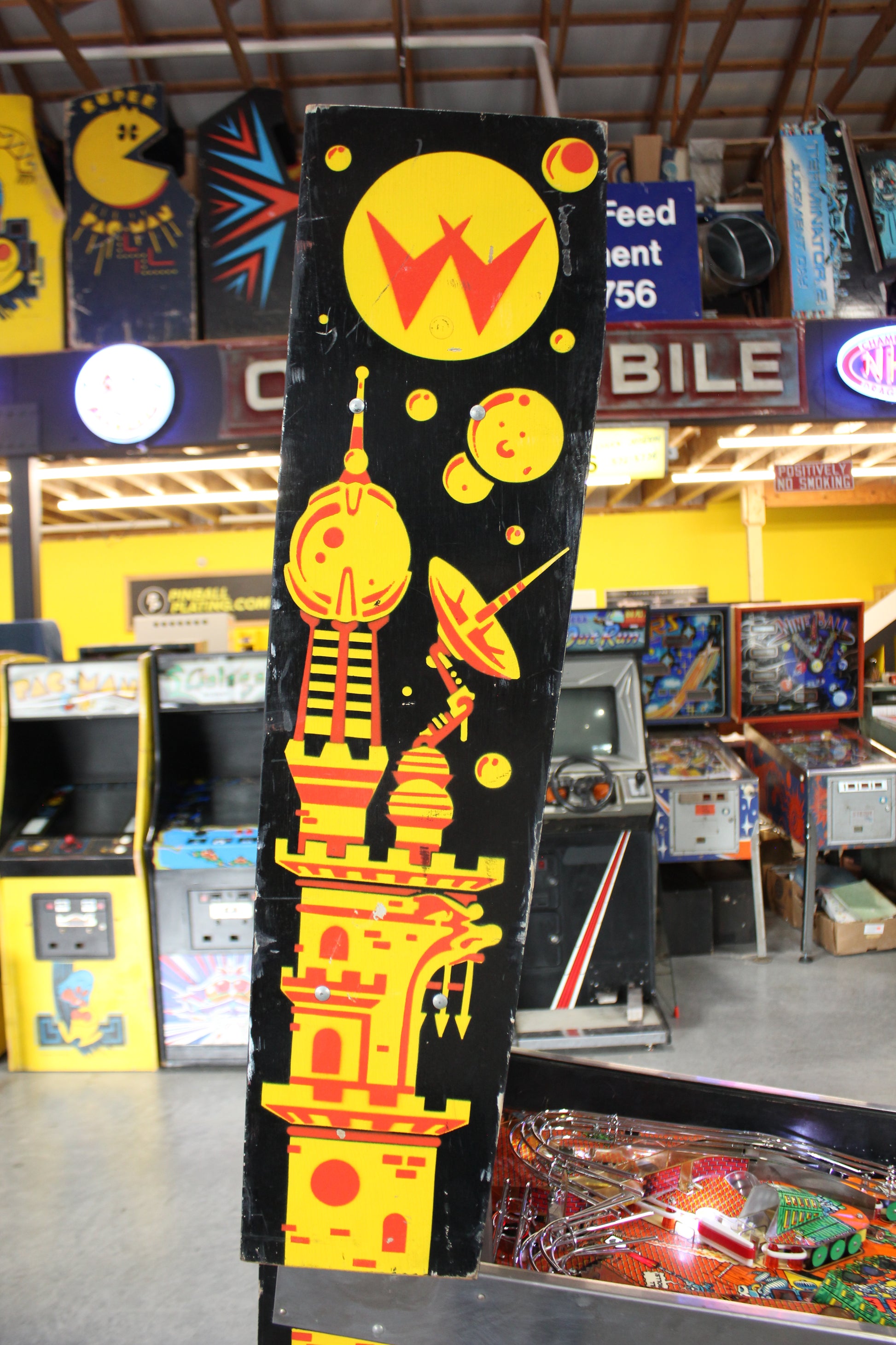 BIG GUNS - 1987 Williams Pinball Machine - WORKS 100% - Really Nice Game - Great Features