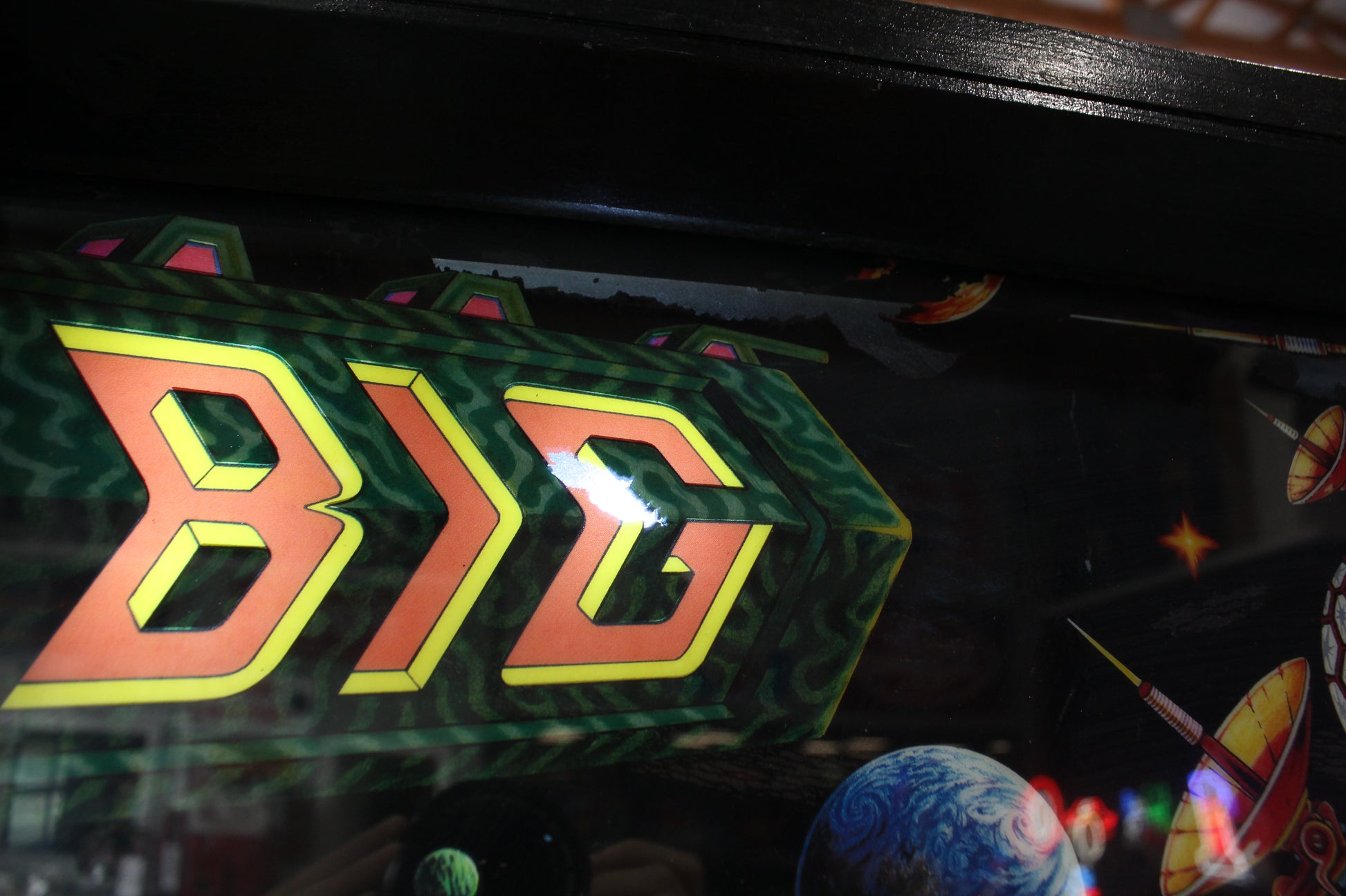 BIG GUNS - 1987 Williams Pinball Machine - WORKS 100% - Really Nice Game - Great Features