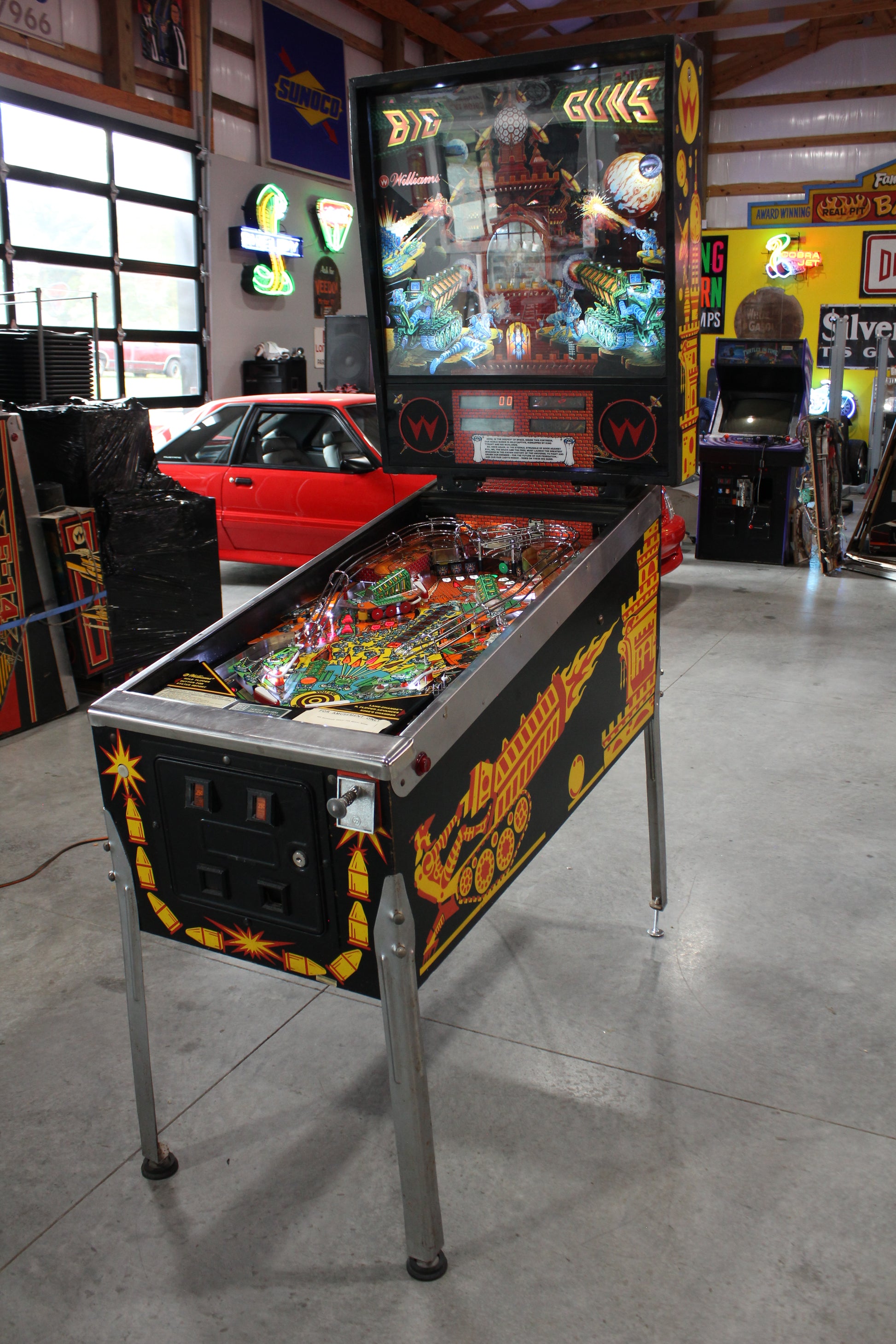 BIG GUNS - 1987 Williams Pinball Machine - WORKS 100% - Really Nice Game - Great Features