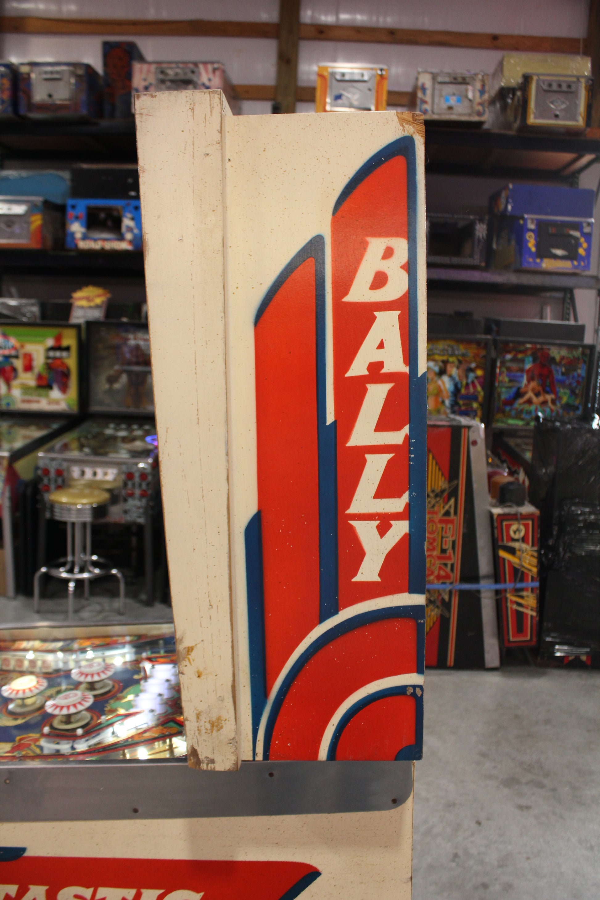 CAPTAIN FANTASTIC - Elton John - 1976 Williams Pinball Machine - WORKS 100% - Nice EM Electromechanical Game