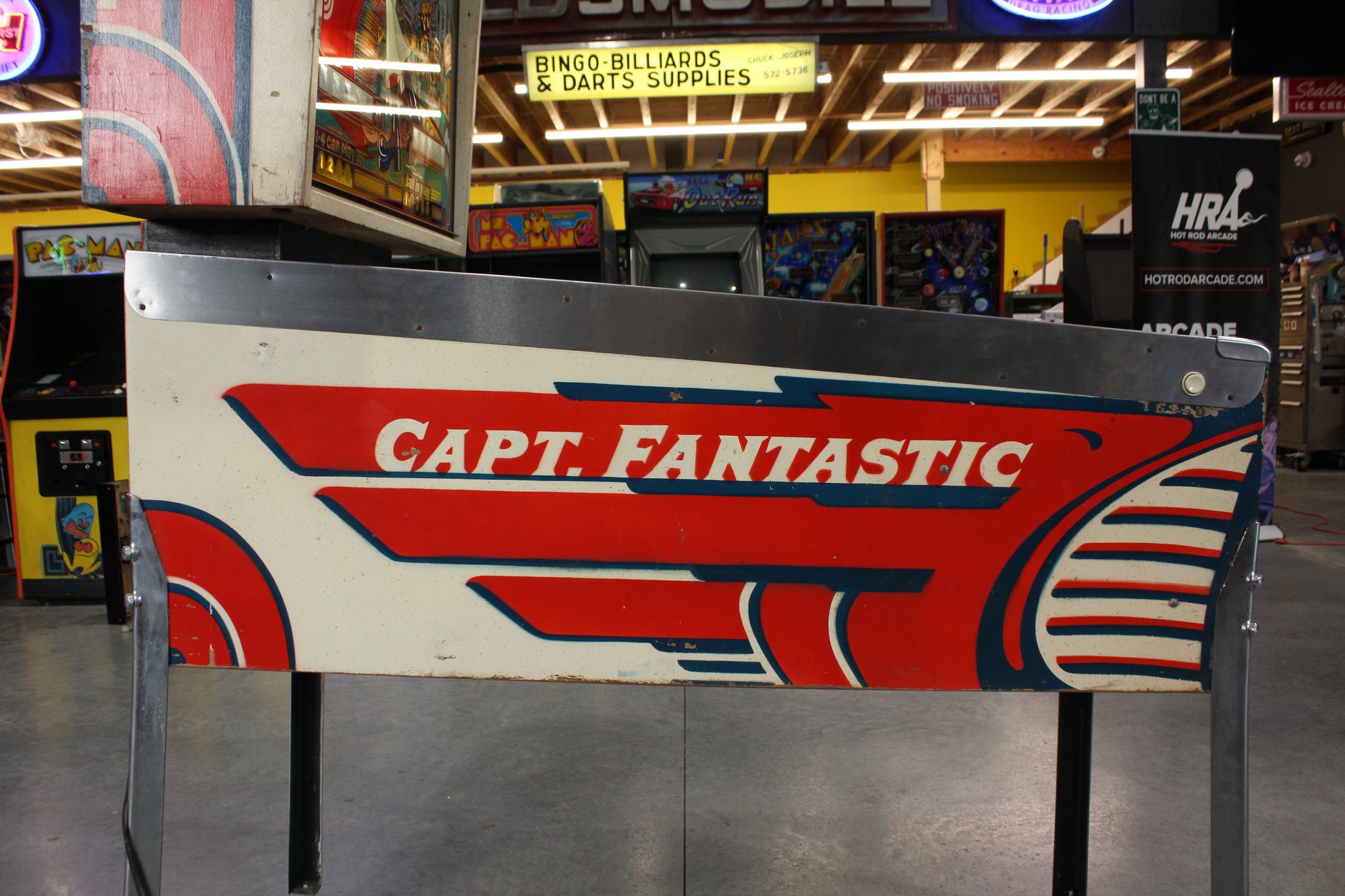 CAPTAIN FANTASTIC - Elton John - 1976 Williams Pinball Machine - WORKS 100% - Nice EM Electromechanical Game