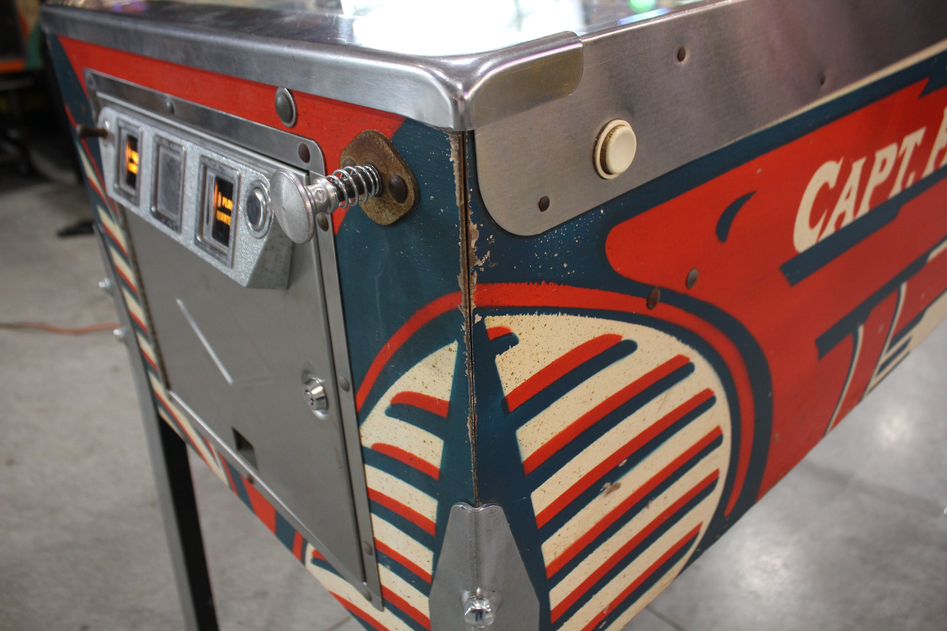 CAPTAIN FANTASTIC - Elton John - 1976 Williams Pinball Machine - WORKS 100% - Nice EM Electromechanical Game