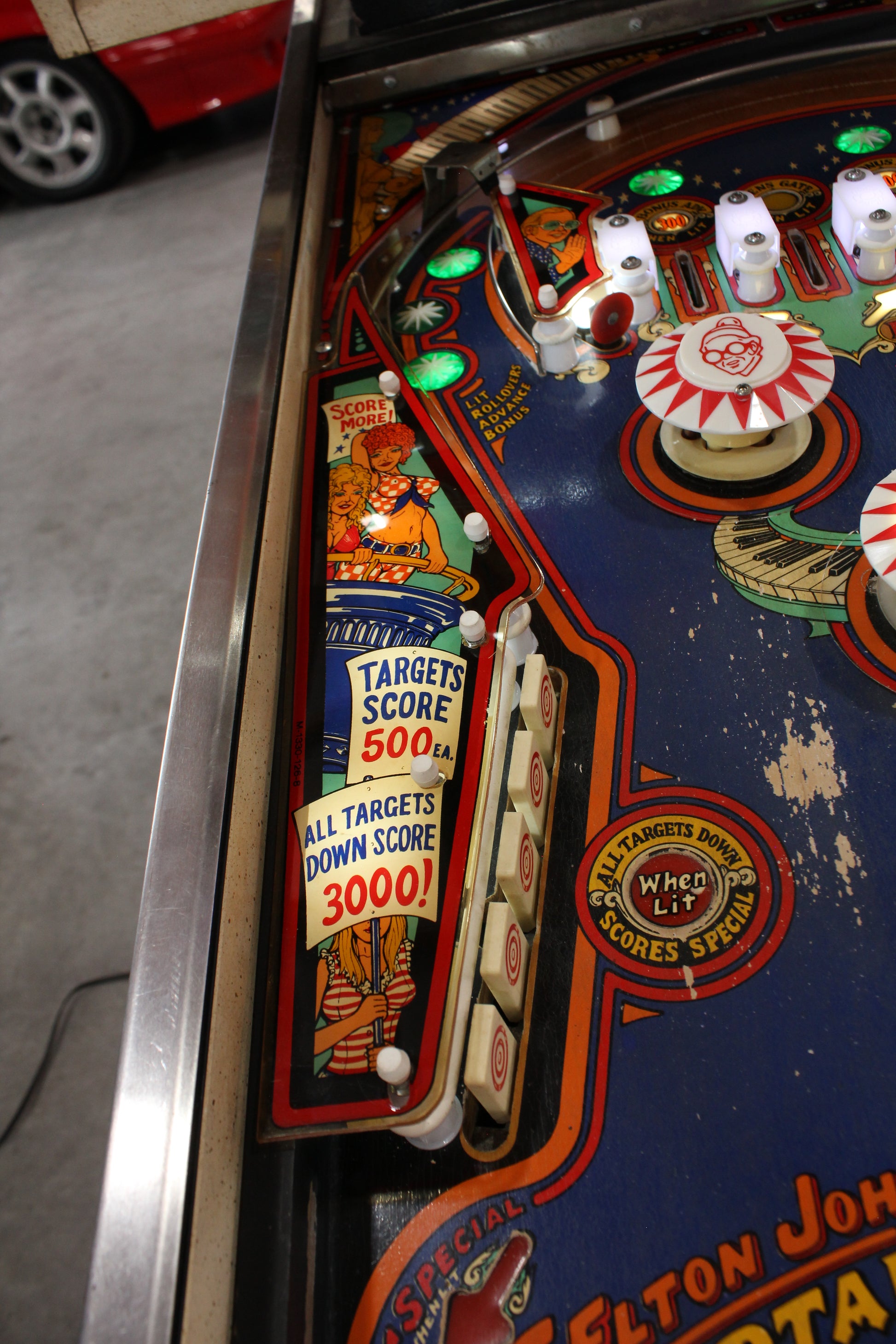 CAPTAIN FANTASTIC - Elton John - 1976 Williams Pinball Machine - WORKS 100% - Nice EM Electromechanical Game