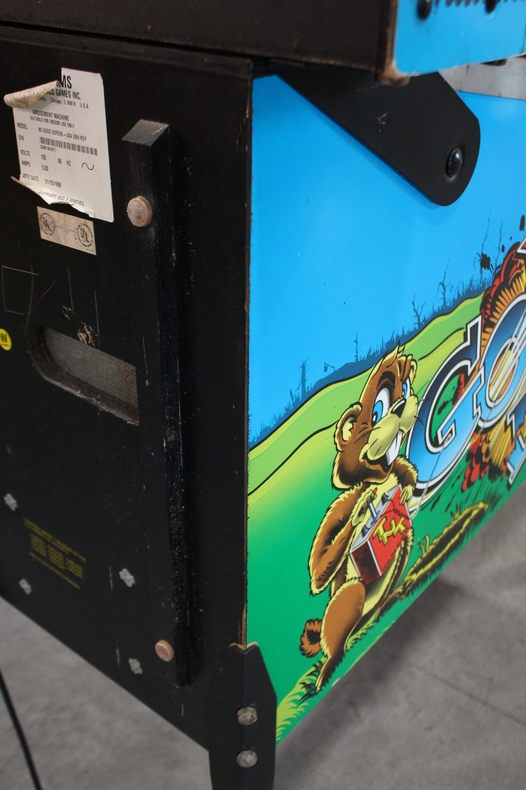 NO GOOD GOPHERS - 1997 Williams Pinball Machine - WORKS 100% - SUPER FUN GAME!
