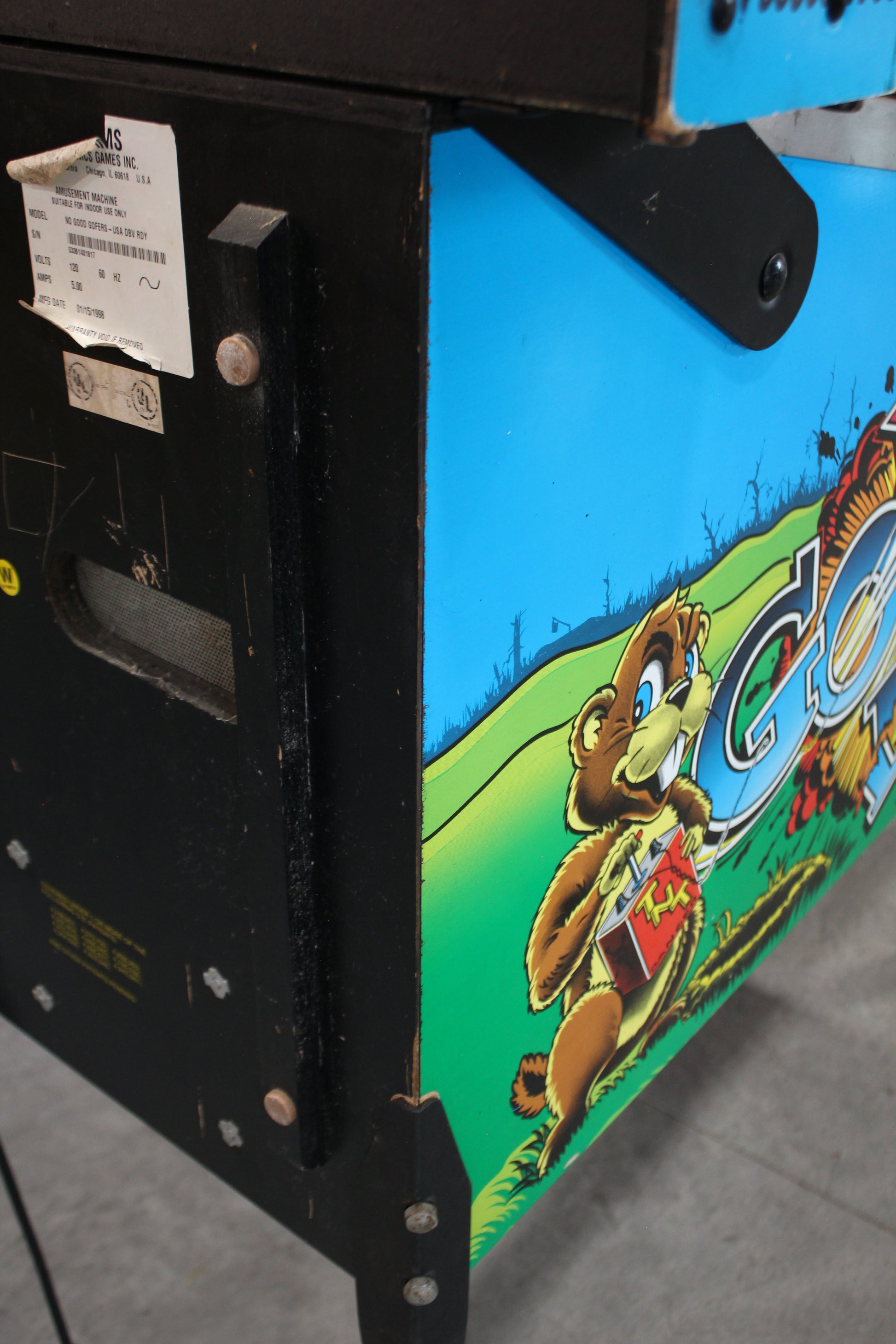 NO GOOD GOPHERS - 1997 Williams Pinball Machine - WORKS 100% - SUPER FUN GAME!