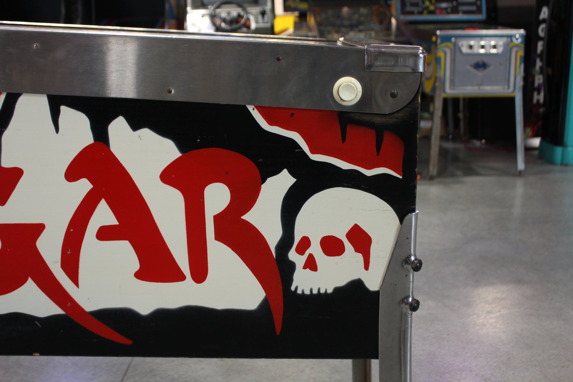 GORGAR - 1979 Williams Pinball Machine - WORKS 100% - First Talking Game!