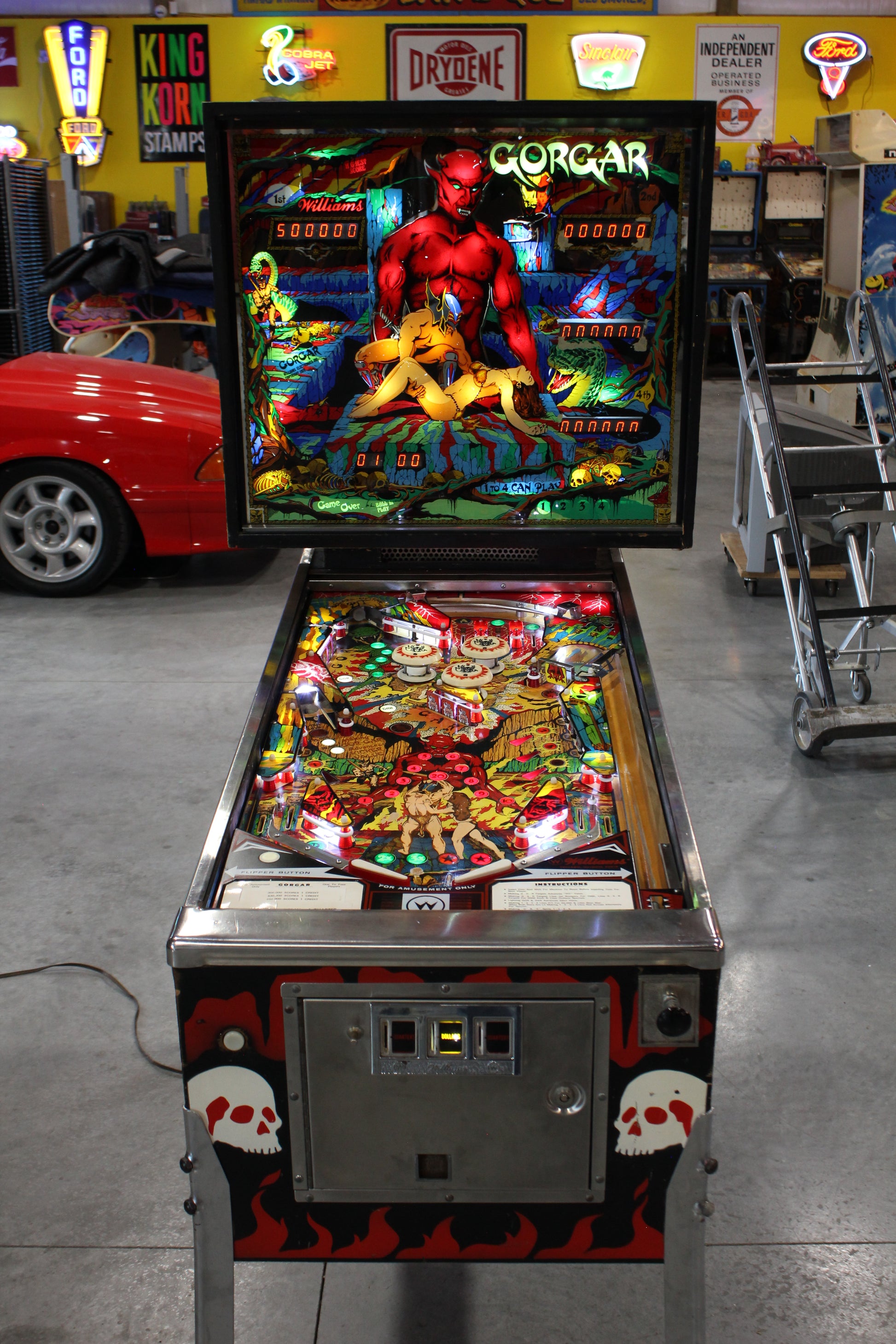 GORGAR - 1979 Williams Pinball Machine - WORKS 100% - First Talking Game!
