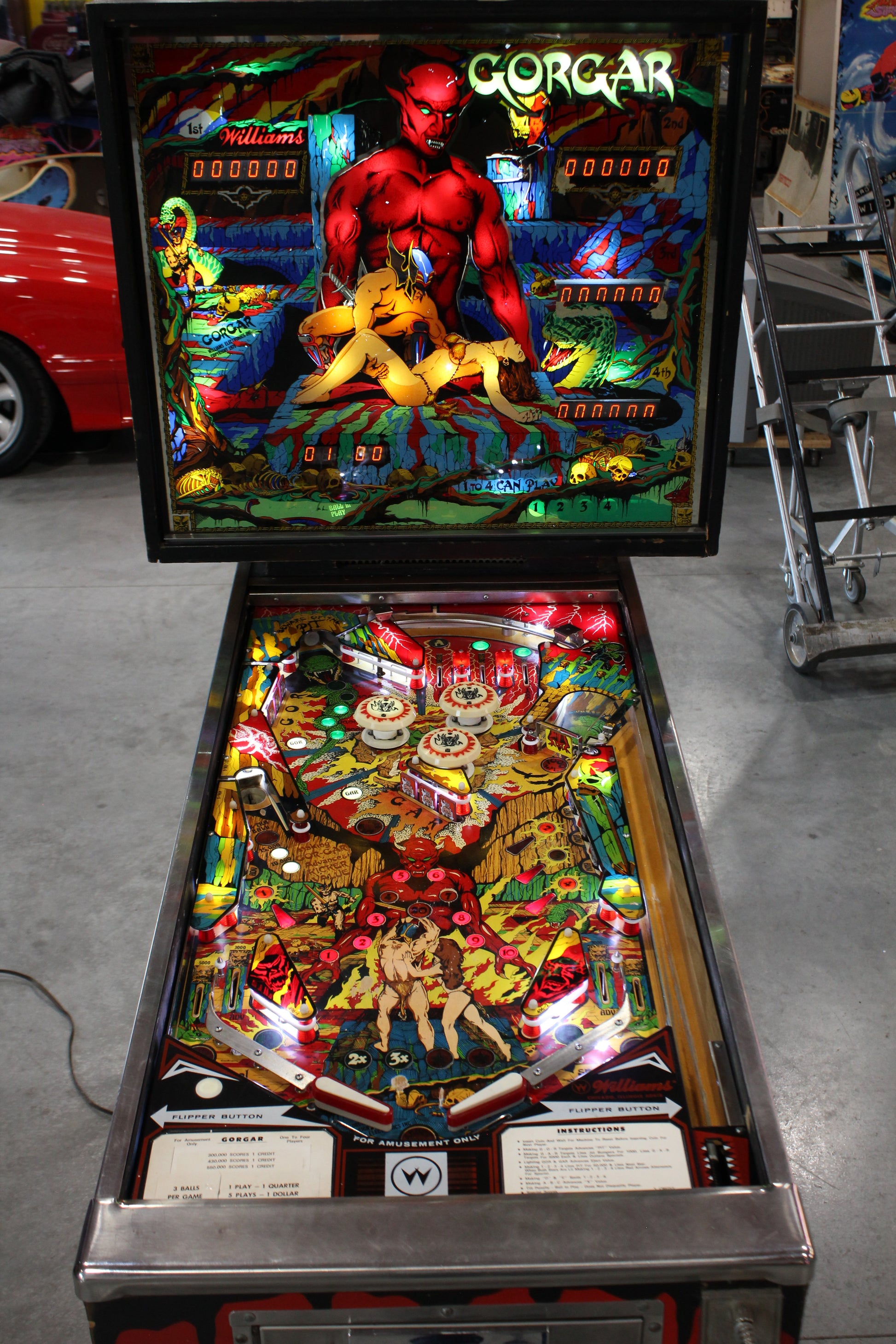 GORGAR - 1979 Williams Pinball Machine - WORKS 100% - First Talking Game!