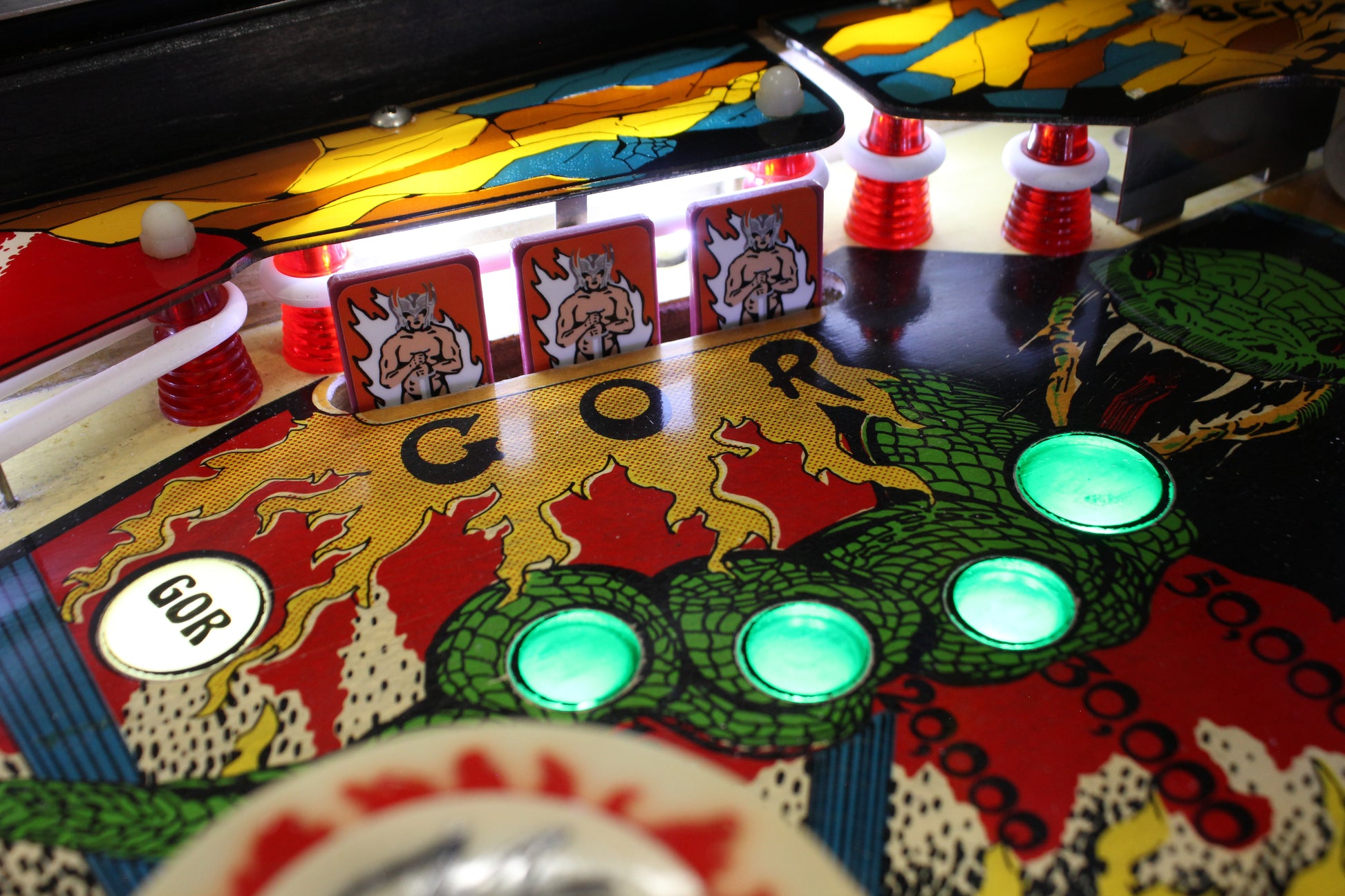 GORGAR - 1979 Williams Pinball Machine - WORKS 100% - First Talking Game!