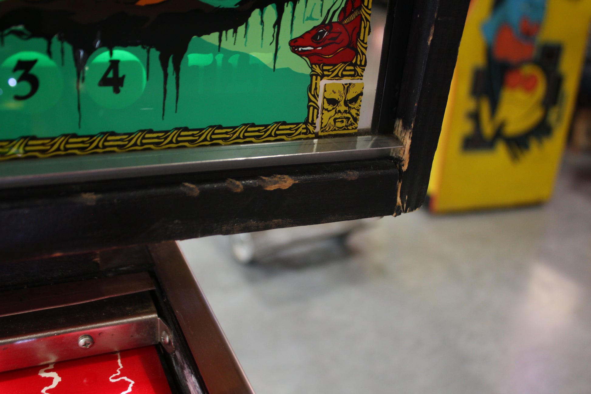 GORGAR - 1979 Williams Pinball Machine - WORKS 100% - First Talking Game!
