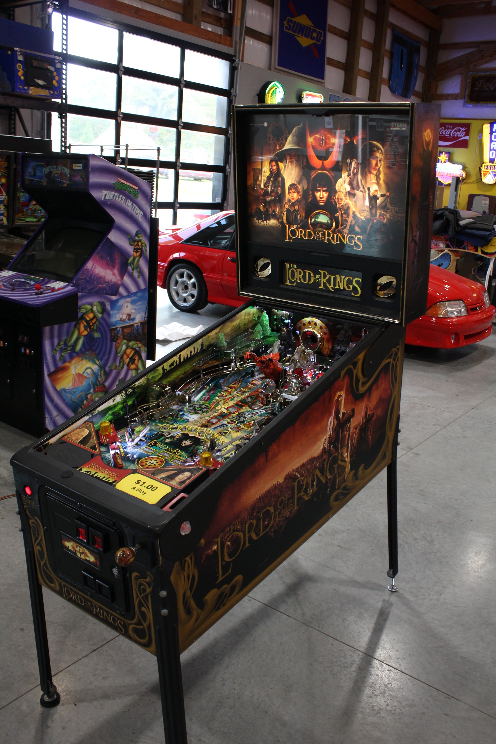 LORD OF THE RINGS - 2003 Stern Pinball Machine - VERY NICE GAME - BRASS RAMPS & WIREFORMS ADDED - Several Mods