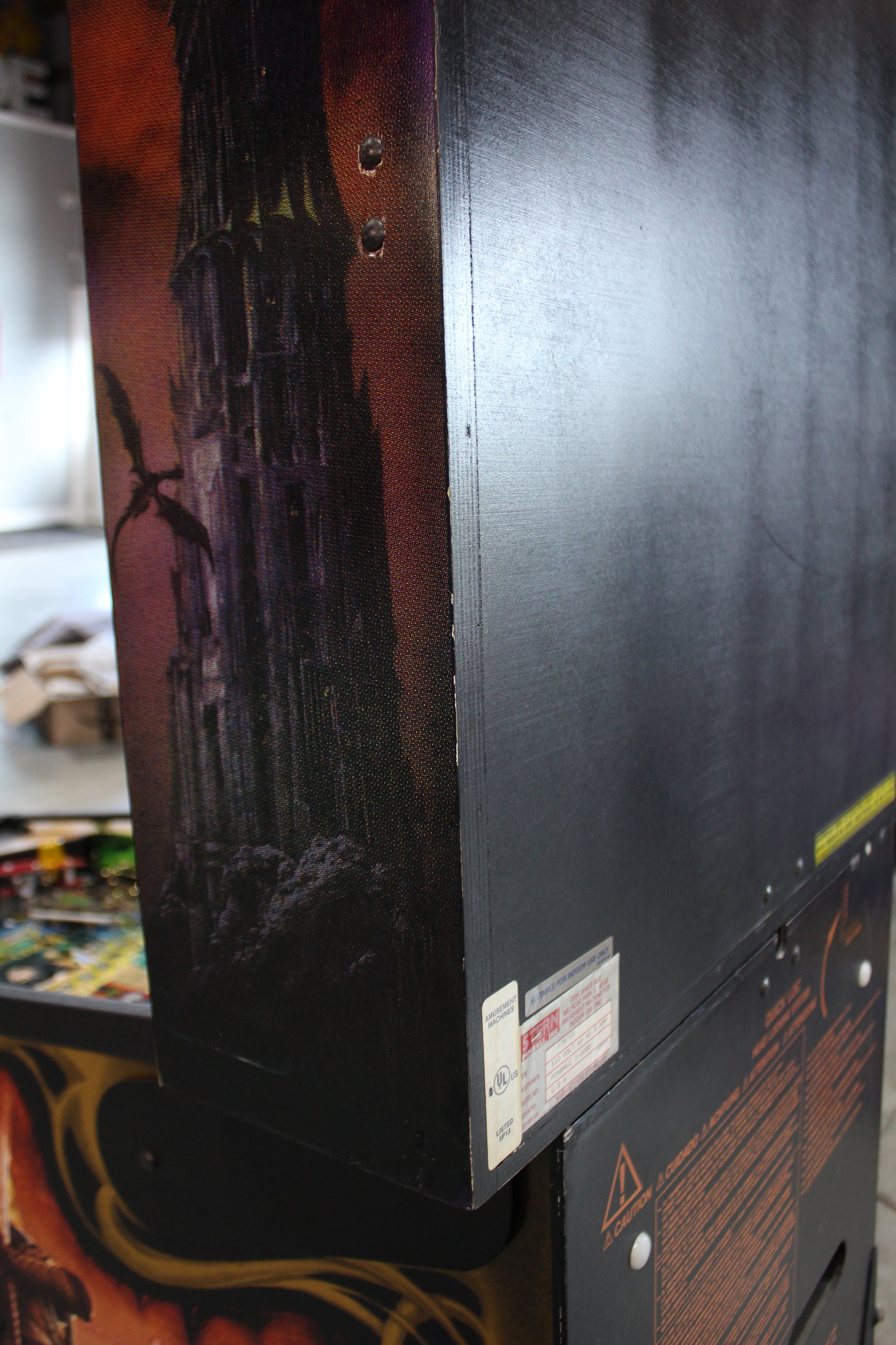 LORD OF THE RINGS - 2003 Stern Pinball Machine - VERY NICE GAME - BRASS RAMPS & WIREFORMS ADDED - Several Mods