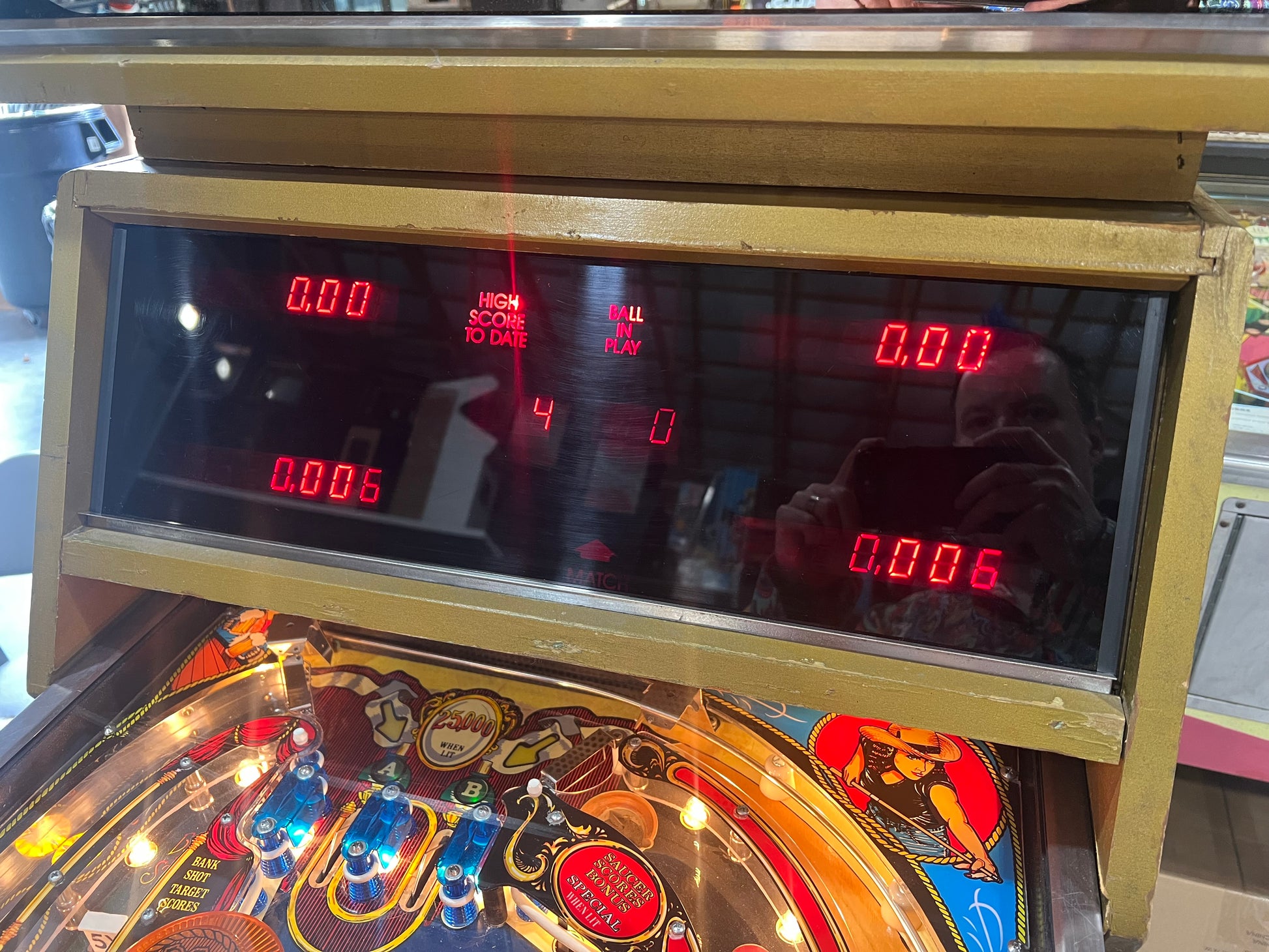 EIGHT BALL DELUXE LIMITED EDITION - 1982 Bally Pinball Machine - WORKS 100% - THE BEST GAME FROM THE PERIOD! - THE ORIGINAL LE!
