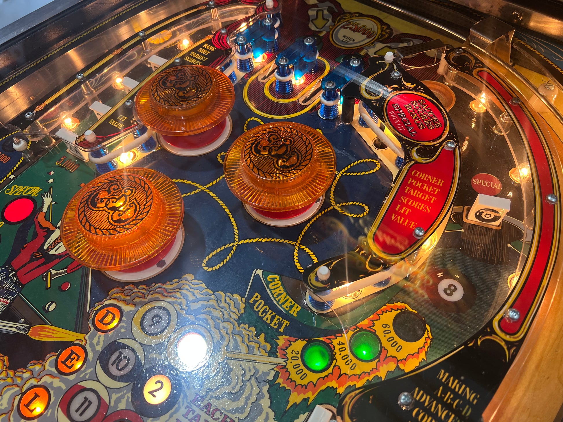EIGHT BALL DELUXE LIMITED EDITION - 1982 Bally Pinball Machine - WORKS 100% - THE BEST GAME FROM THE PERIOD! - THE ORIGINAL LE!