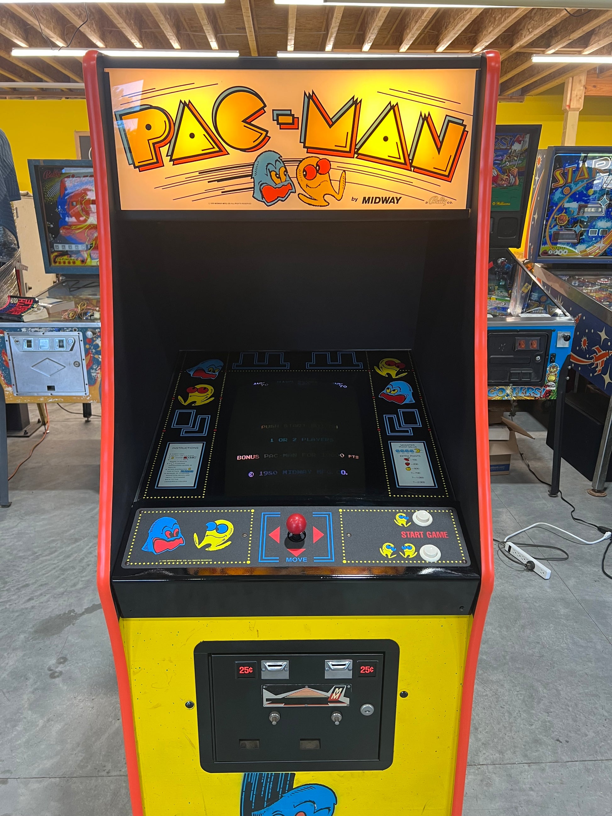Pac-Man Arcade Game - Nice Looking Original Game - Works 100% Used PACMAN