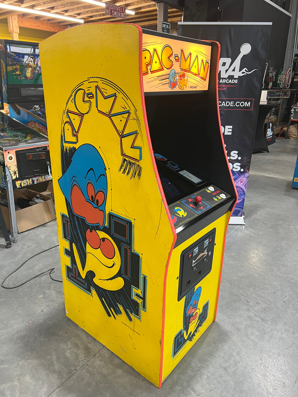 Pac-Man Arcade Game - Nice Looking Original Game - Works 100% Used PACMAN