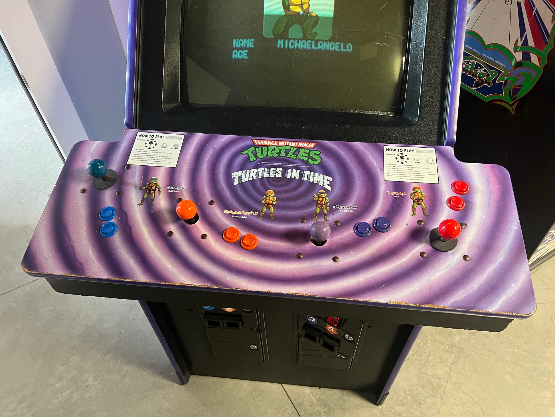 Teenage Mutant Ninja Turtles - TURTLES IN TIME 4 PLAYER Konami Arcade Game! ORIGINAL! Good Looking Arcade Cabinet - TMNT- TNT - Working Great!