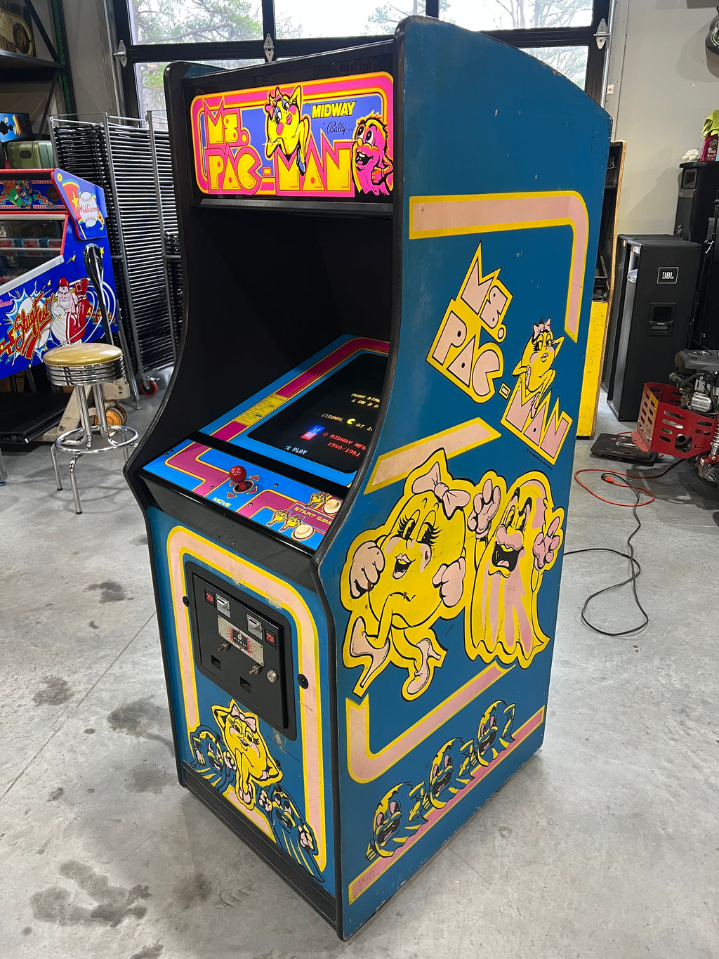 Original Ms Pac-Man Arcade Game Speed Chip - Nice Original Ms PacMan Cabinet - Works 100%