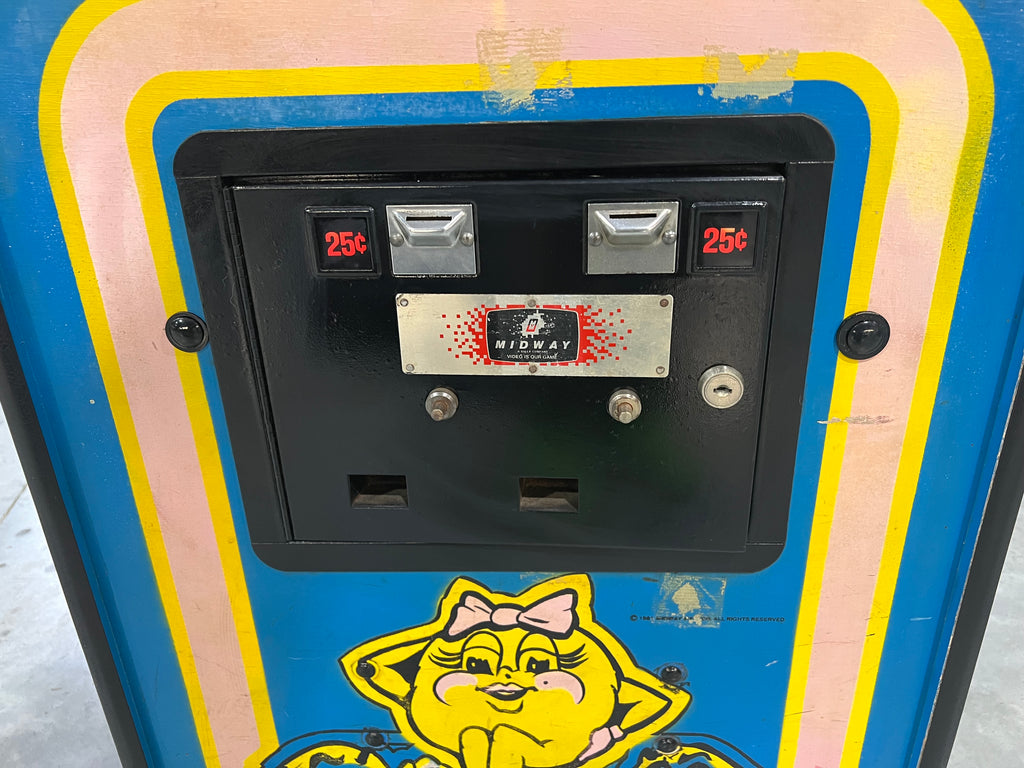 Original Ms Pac-Man Arcade Game Speed Chip - Nice Original Ms PacMan Cabinet - Works 100%