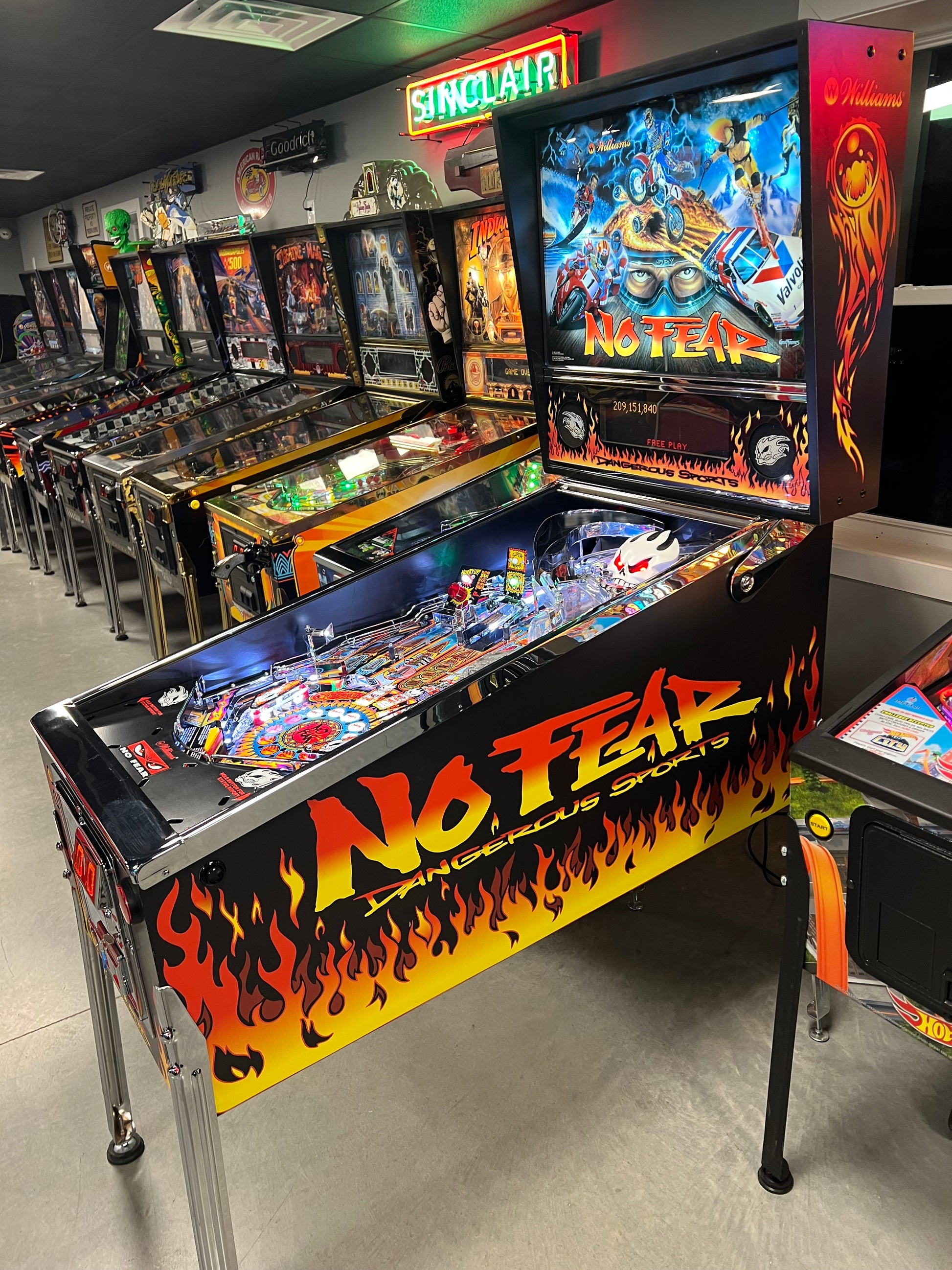NO FEAR - HRA CHROME EDITION - 1995 Williams Pinball Machine - OVER-RESTORED - NEW CAB - NOS CLEARED PLAYFIELD - SUPER FUN GAME! WORKS 100%