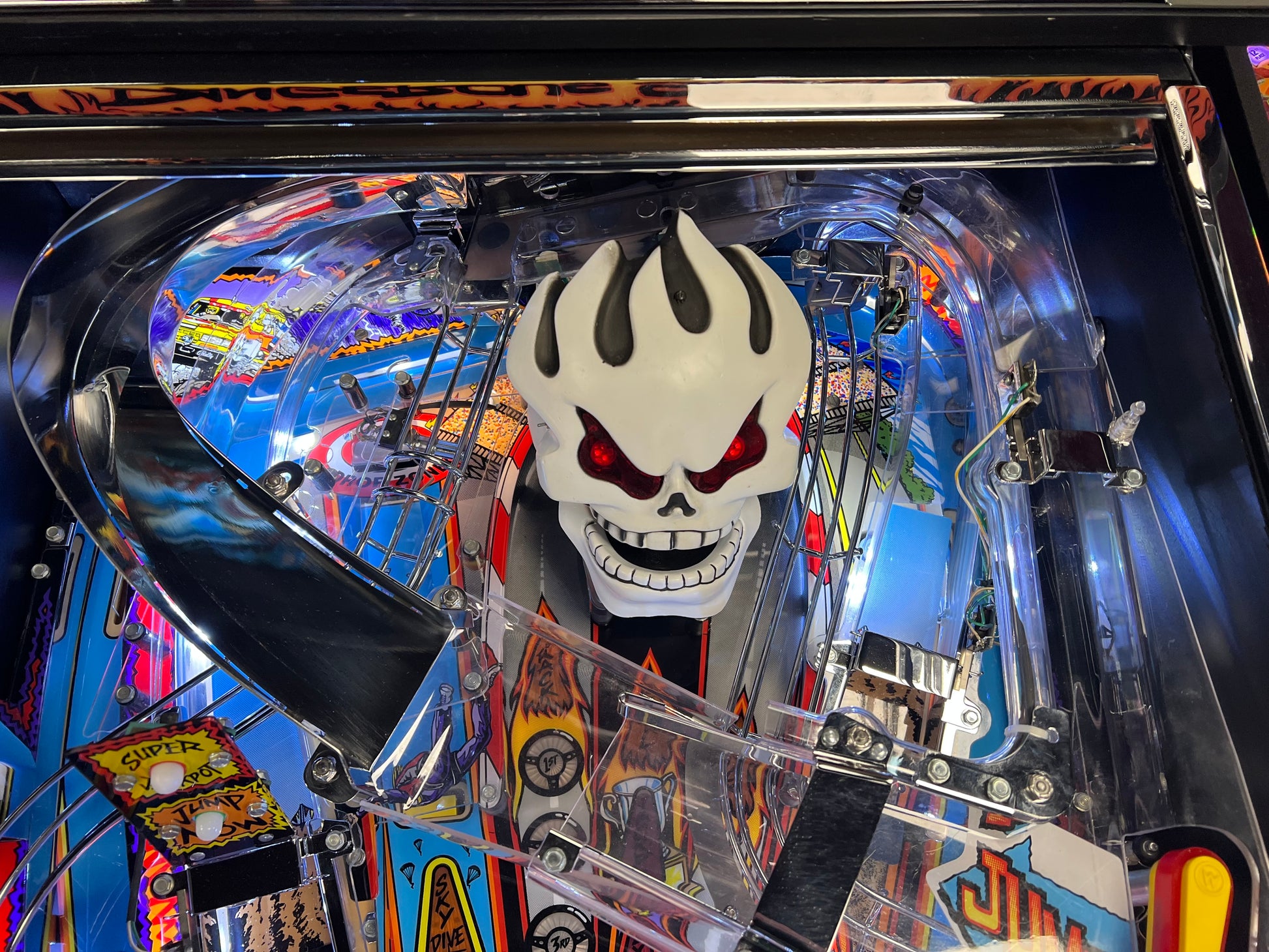 NO FEAR - HRA CHROME EDITION - 1995 Williams Pinball Machine - OVER-RESTORED - NEW CAB - NOS CLEARED PLAYFIELD - SUPER FUN GAME! WORKS 100%