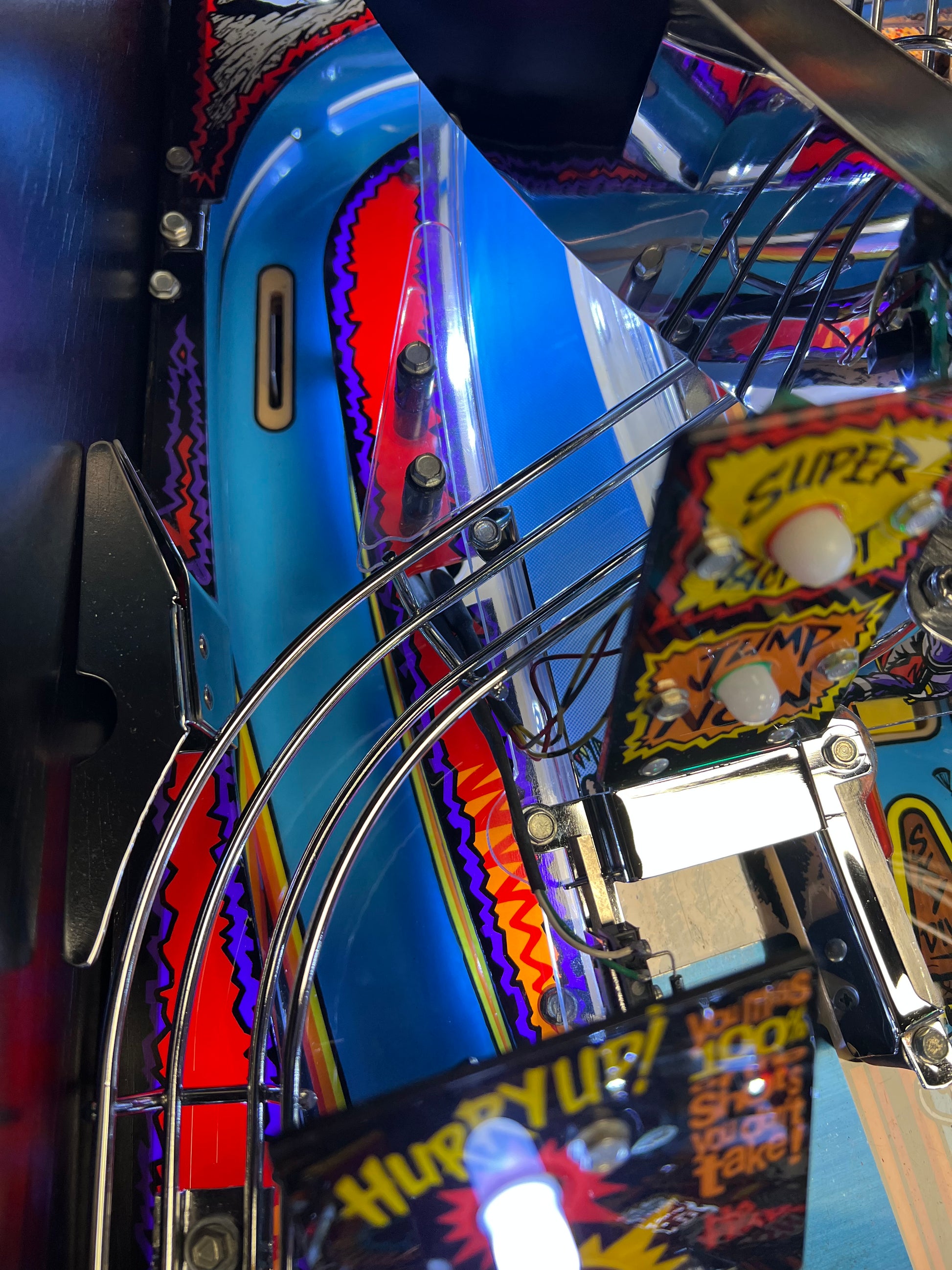 NO FEAR - HRA CHROME EDITION - 1995 Williams Pinball Machine - OVER-RESTORED - NEW CAB - NOS CLEARED PLAYFIELD - SUPER FUN GAME! WORKS 100%