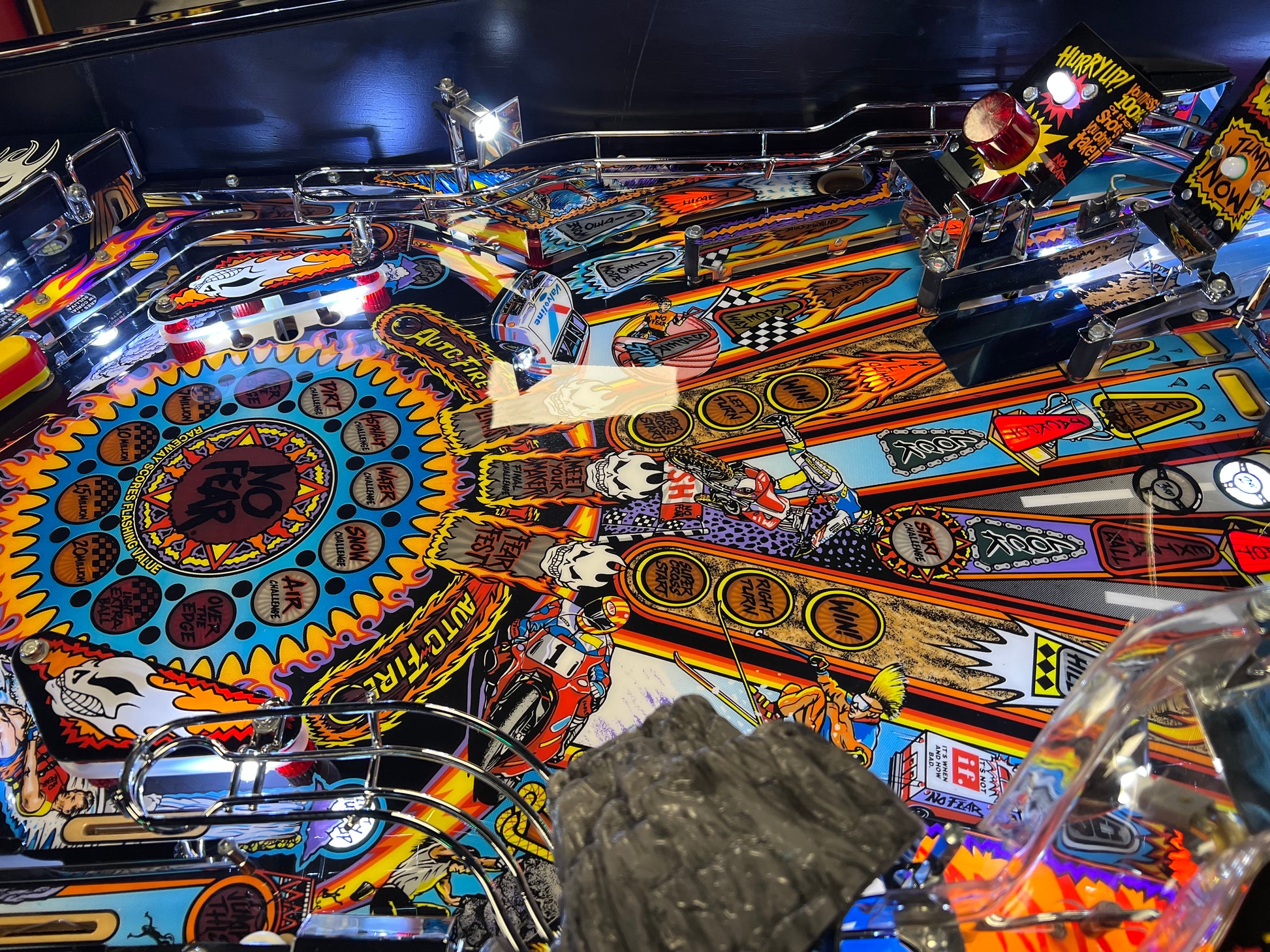 NO FEAR - HRA CHROME EDITION - 1995 Williams Pinball Machine - OVER-RESTORED - NEW CAB - NOS CLEARED PLAYFIELD - SUPER FUN GAME! WORKS 100%