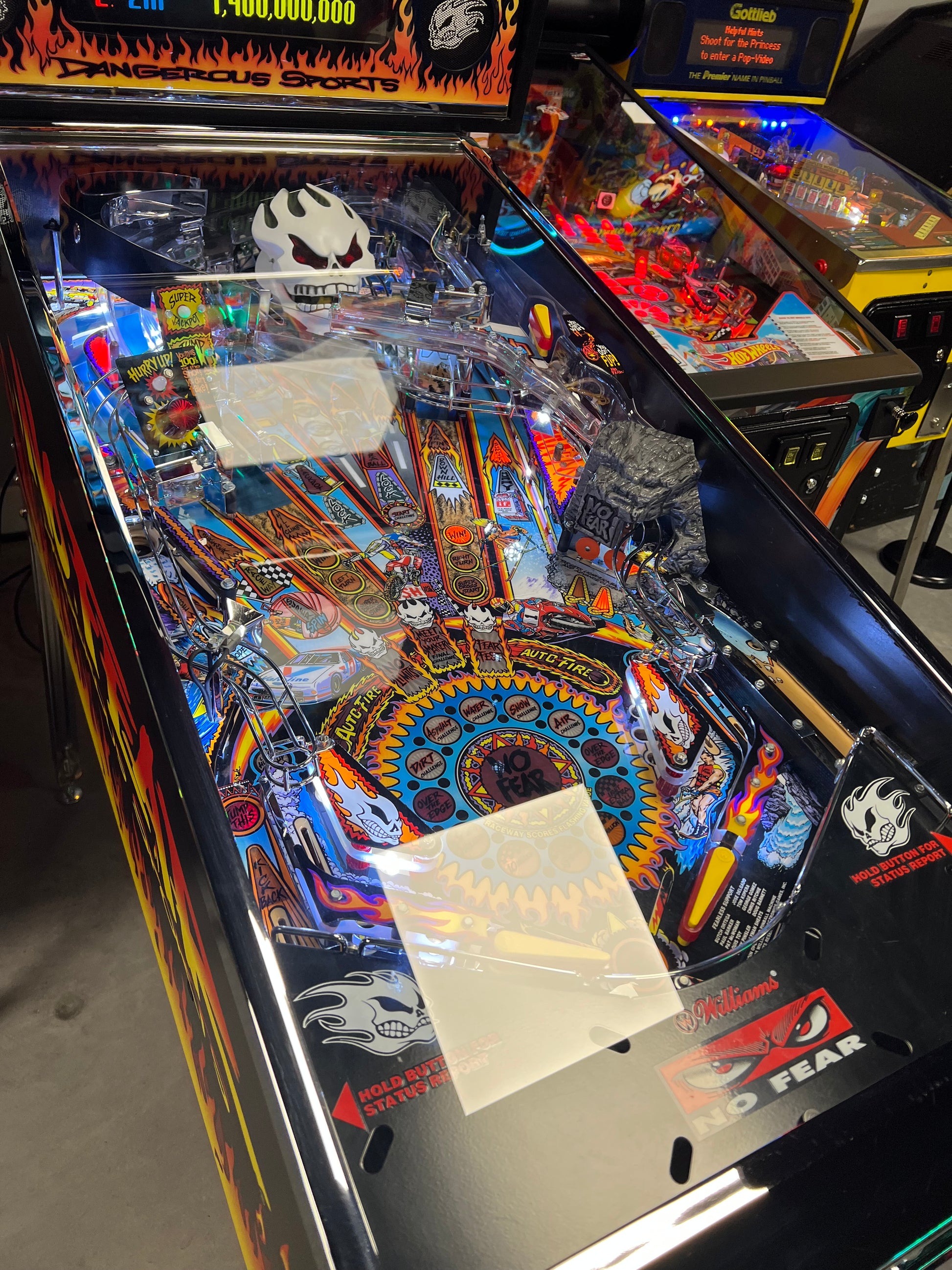 NO FEAR - HRA CHROME EDITION - 1995 Williams Pinball Machine - OVER-RESTORED - NEW CAB - NOS CLEARED PLAYFIELD - SUPER FUN GAME! WORKS 100%